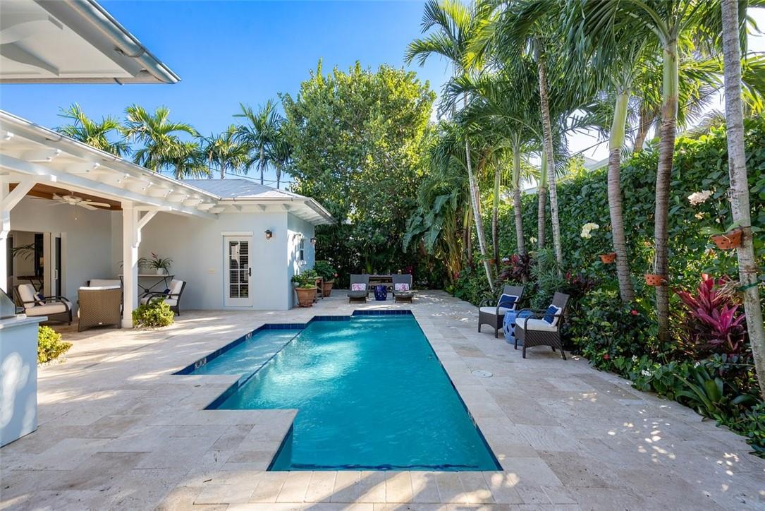 1016 INGRAHAM AVENUE