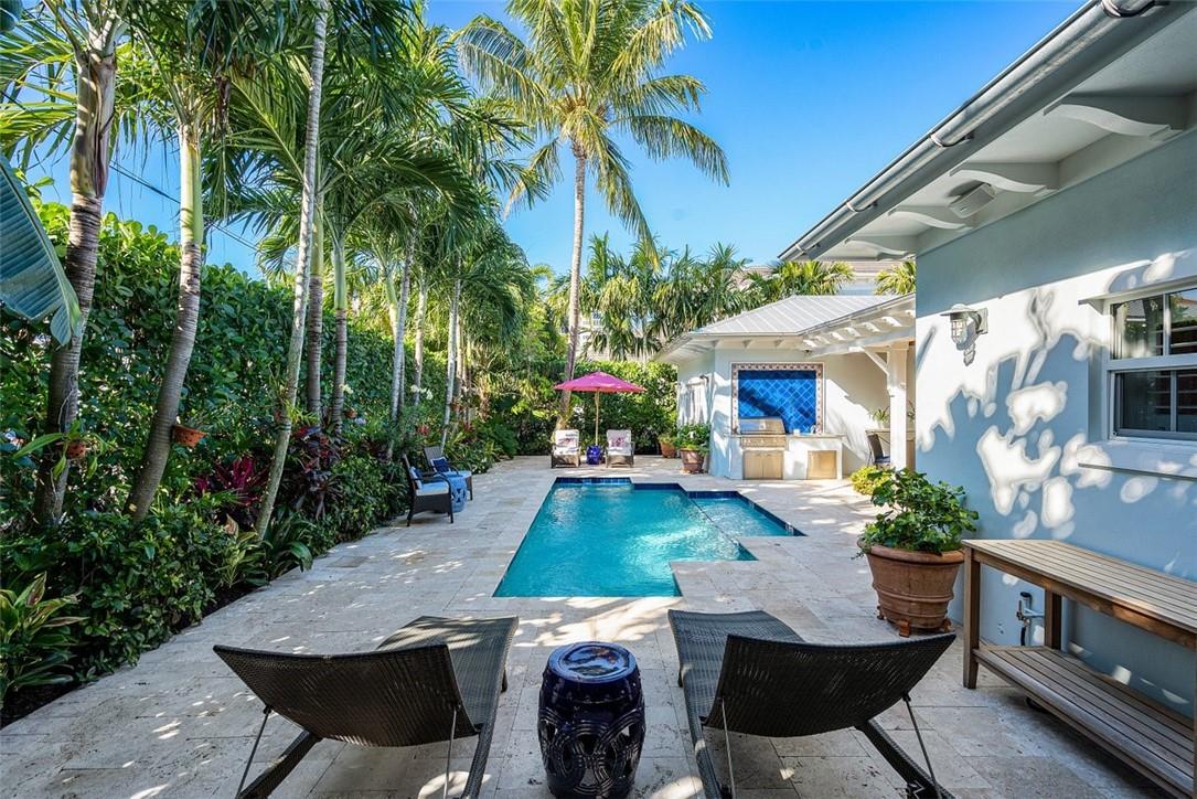 1016 INGRAHAM AVENUE