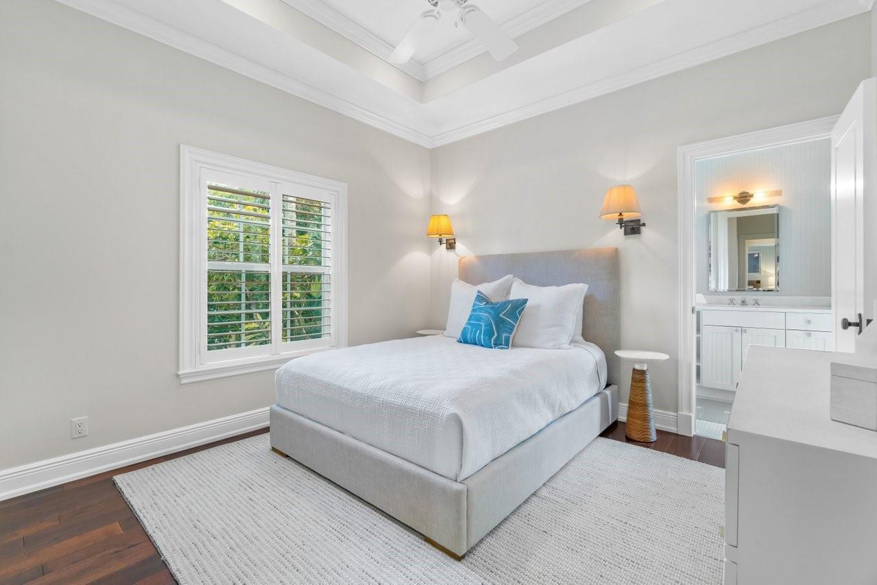 1016 INGRAHAM AVENUE