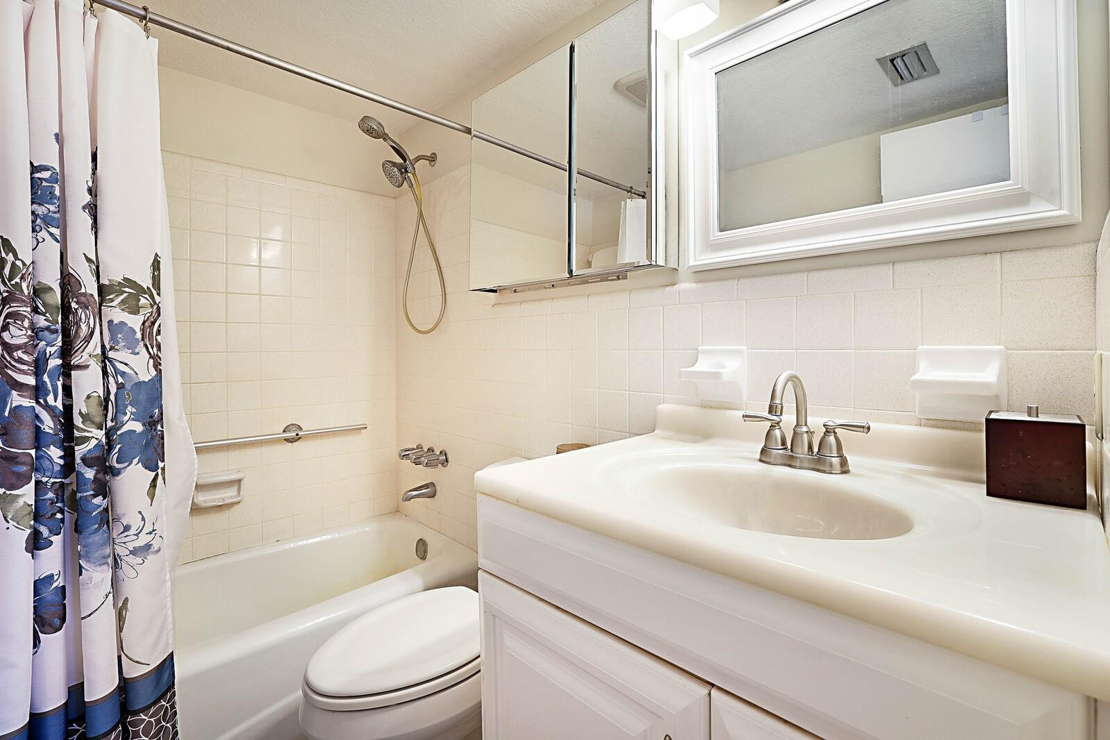 1951 NE 39th St 343