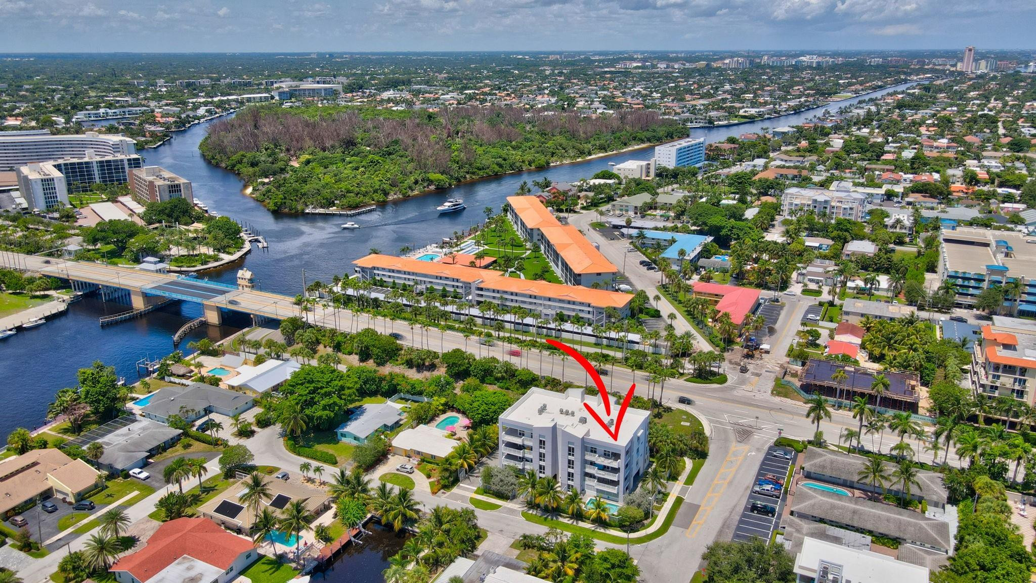 51 SE 19th Avenue #403