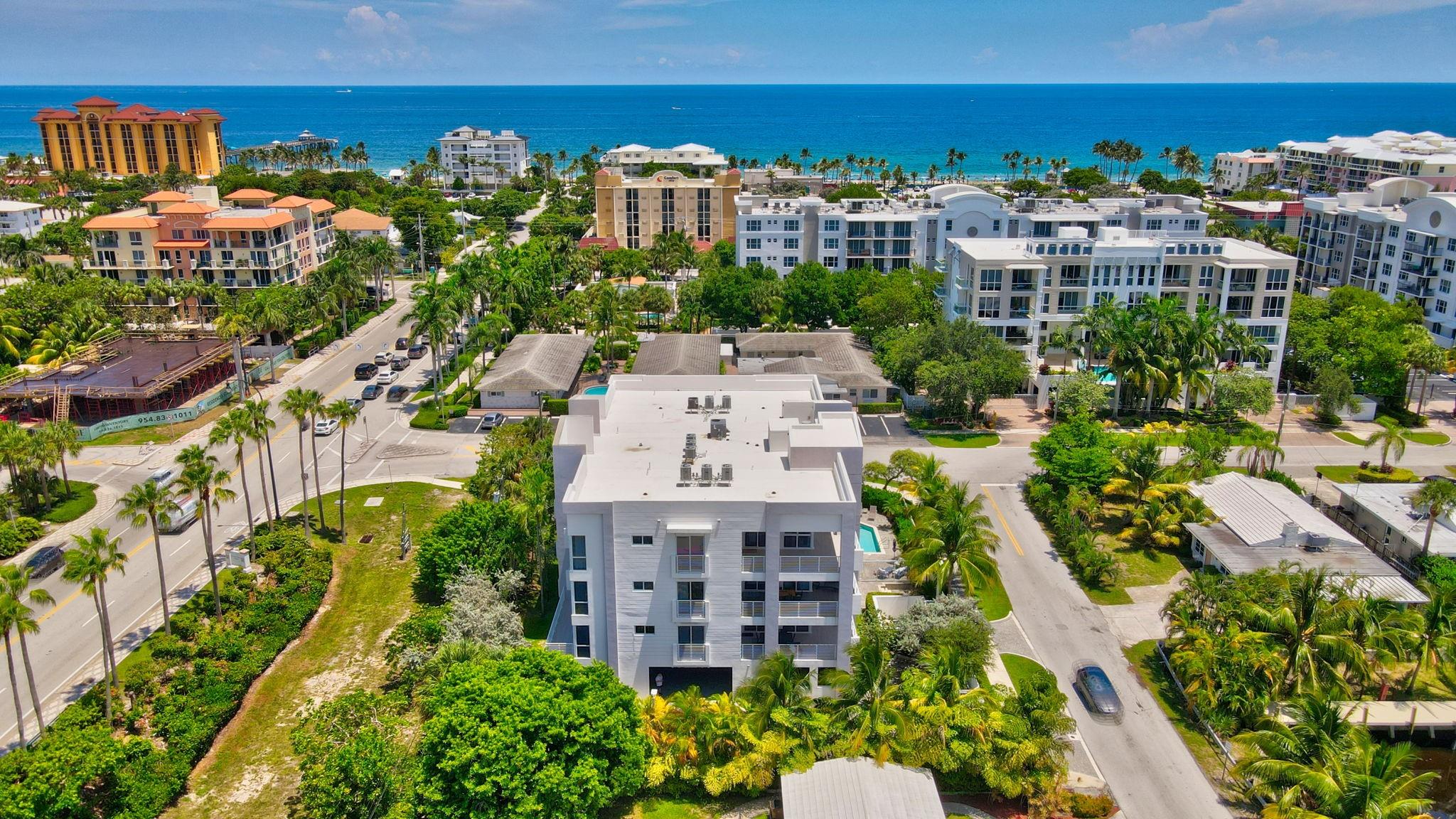 51 SE 19th Avenue #403