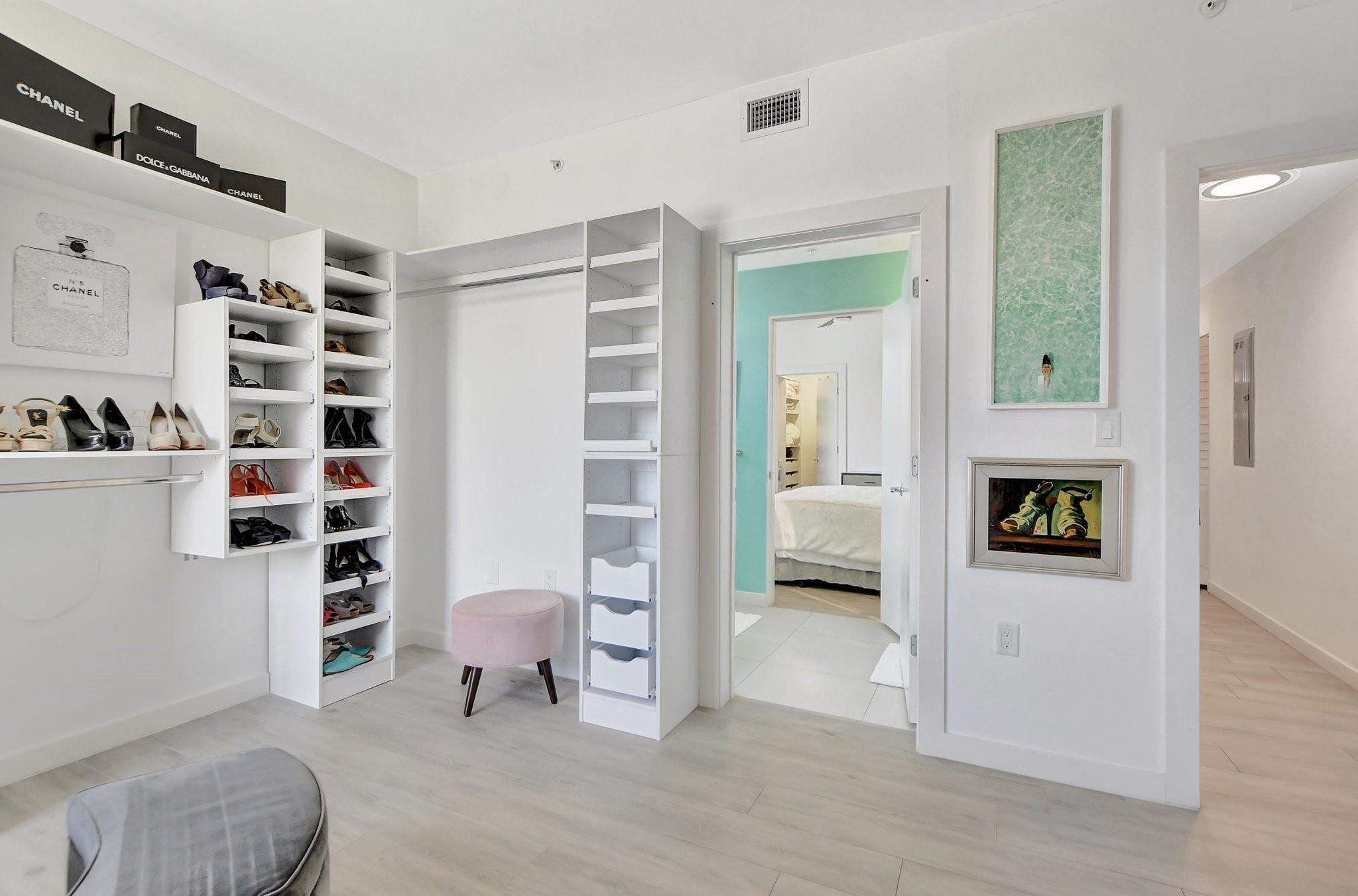 51 SE 19th Avenue #403