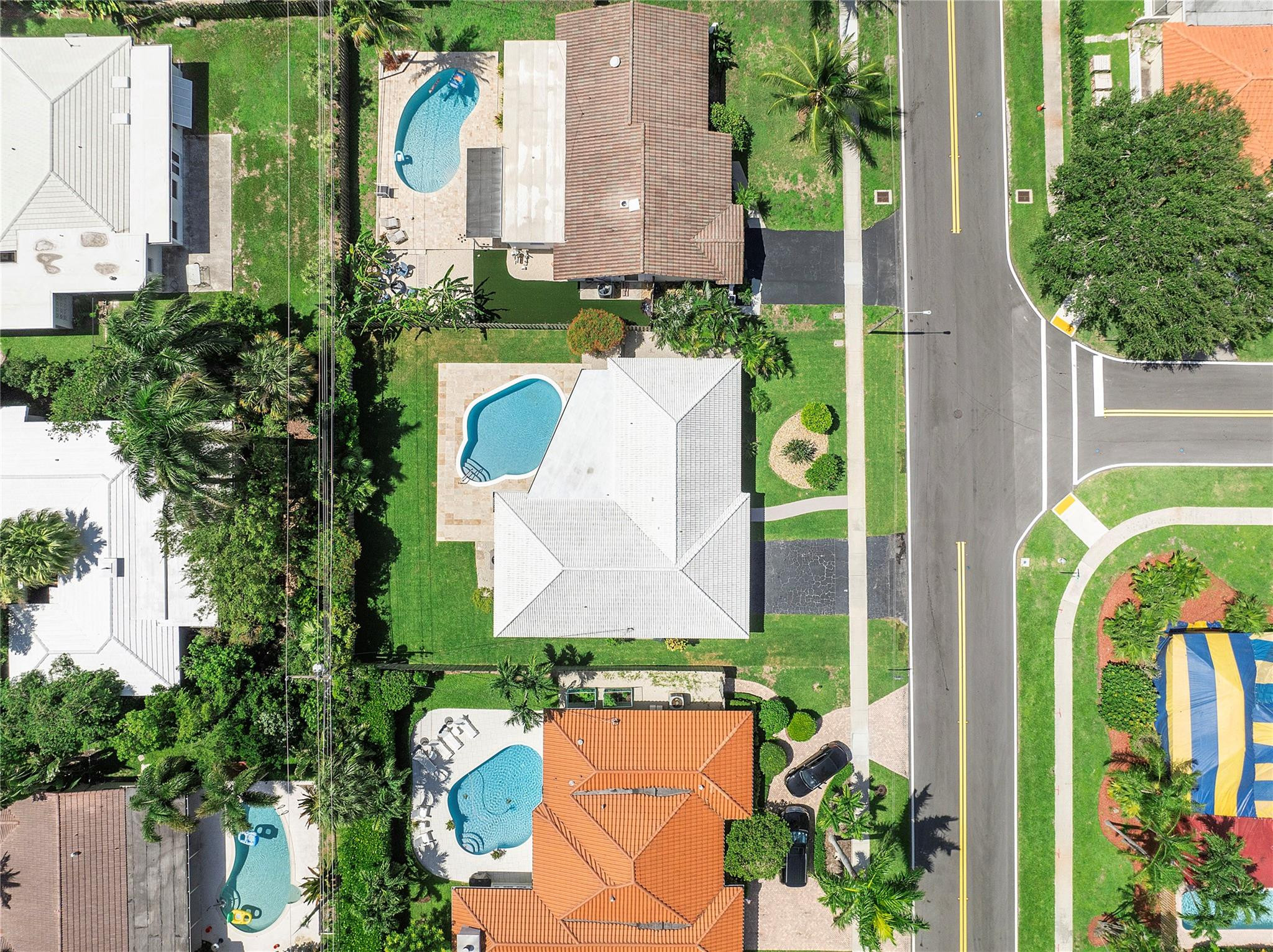 400 SW 9th Avenue