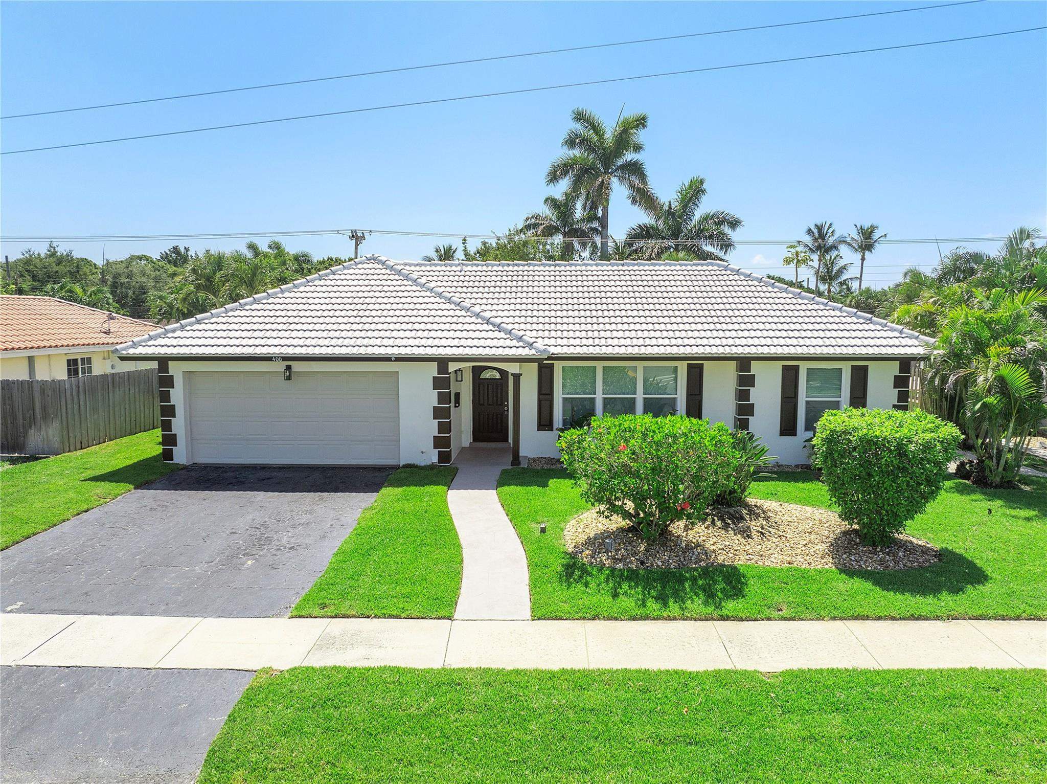 400 SW 9th Avenue
