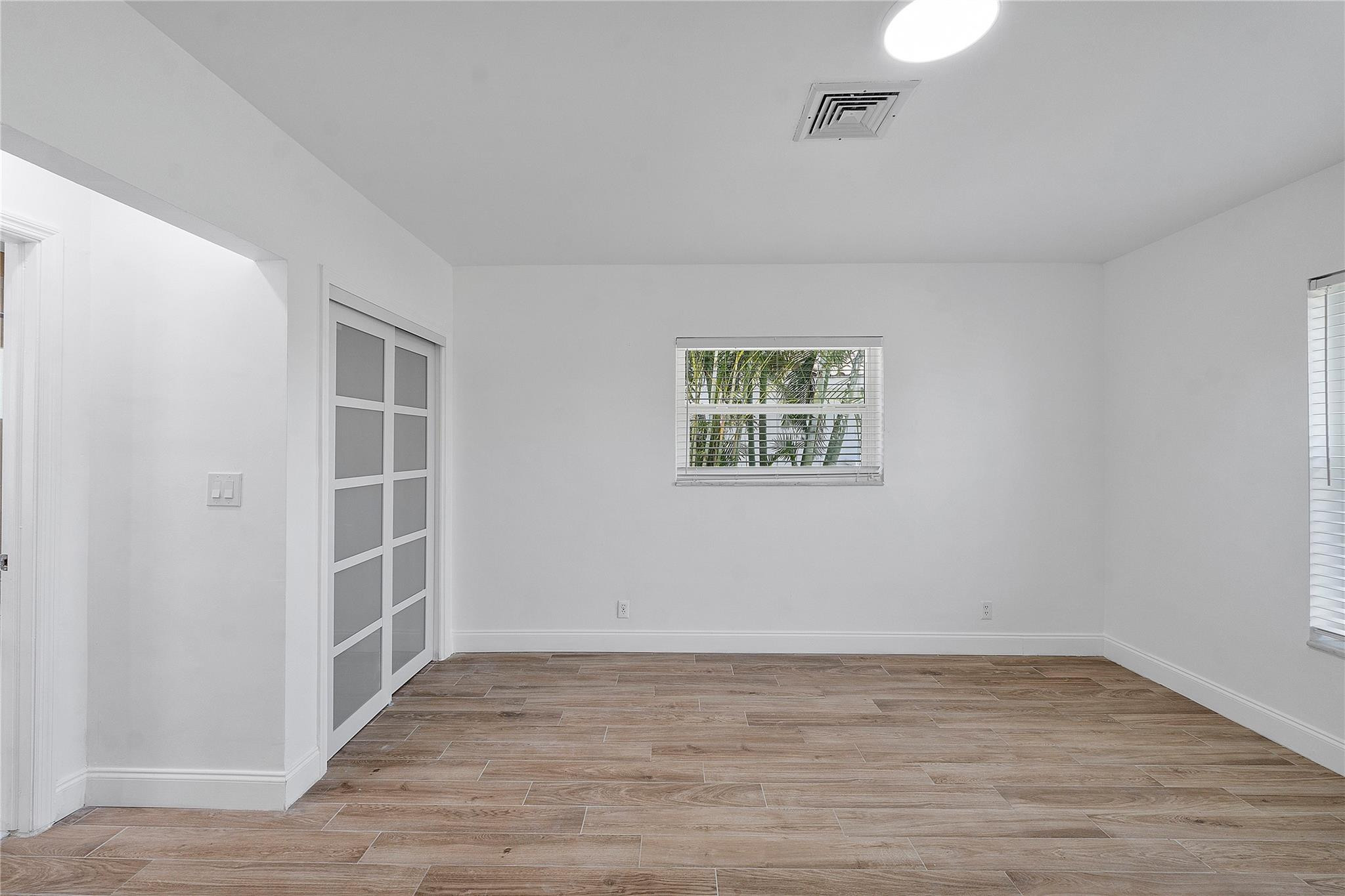 400 SW 9th Avenue