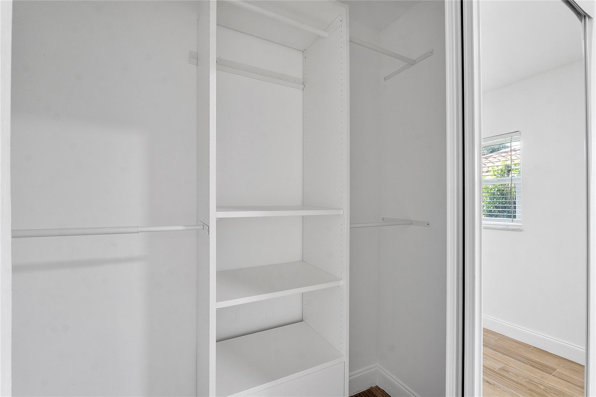 400 SW 9th Avenue