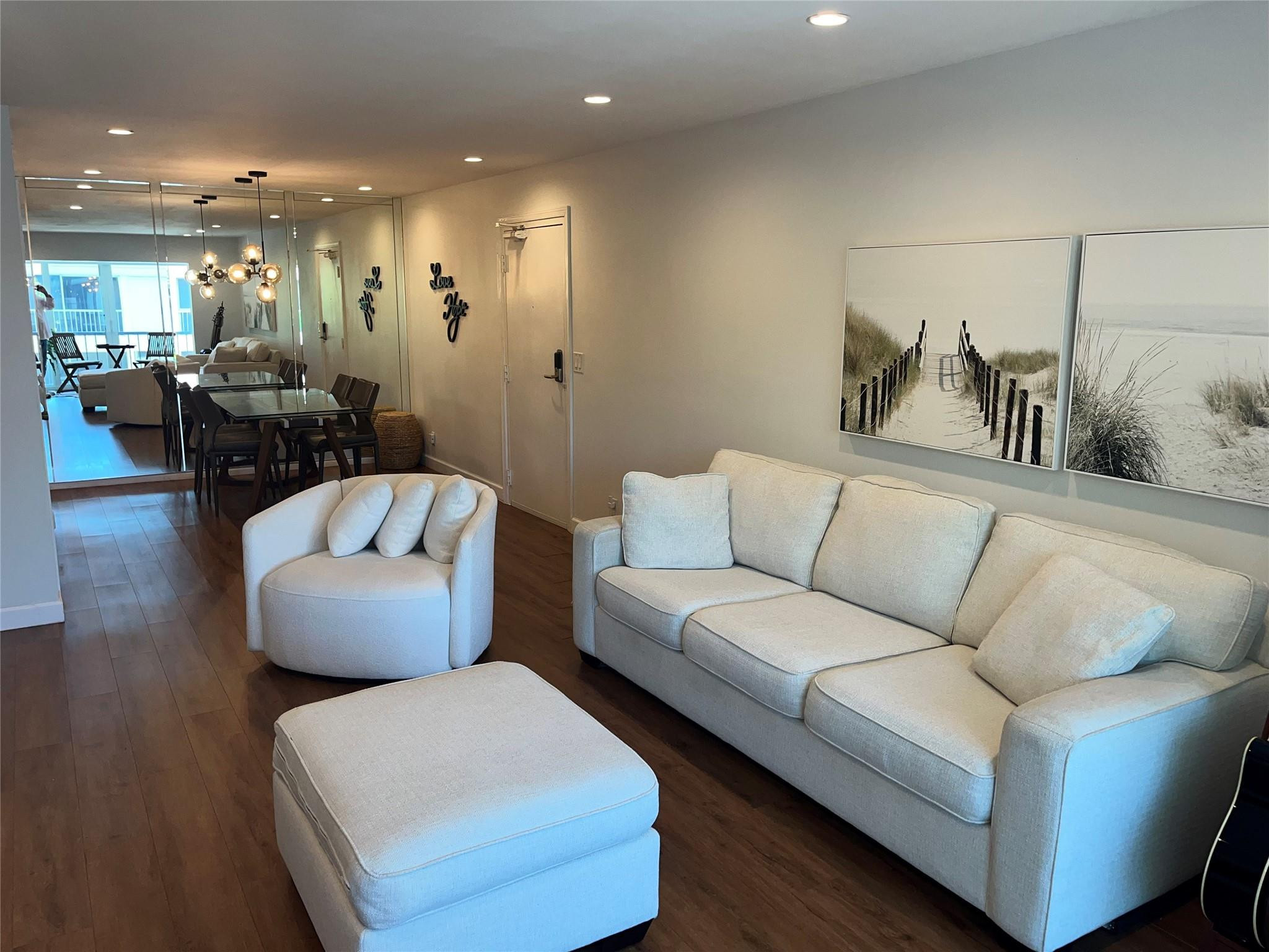6289 Bay Club Drive 3