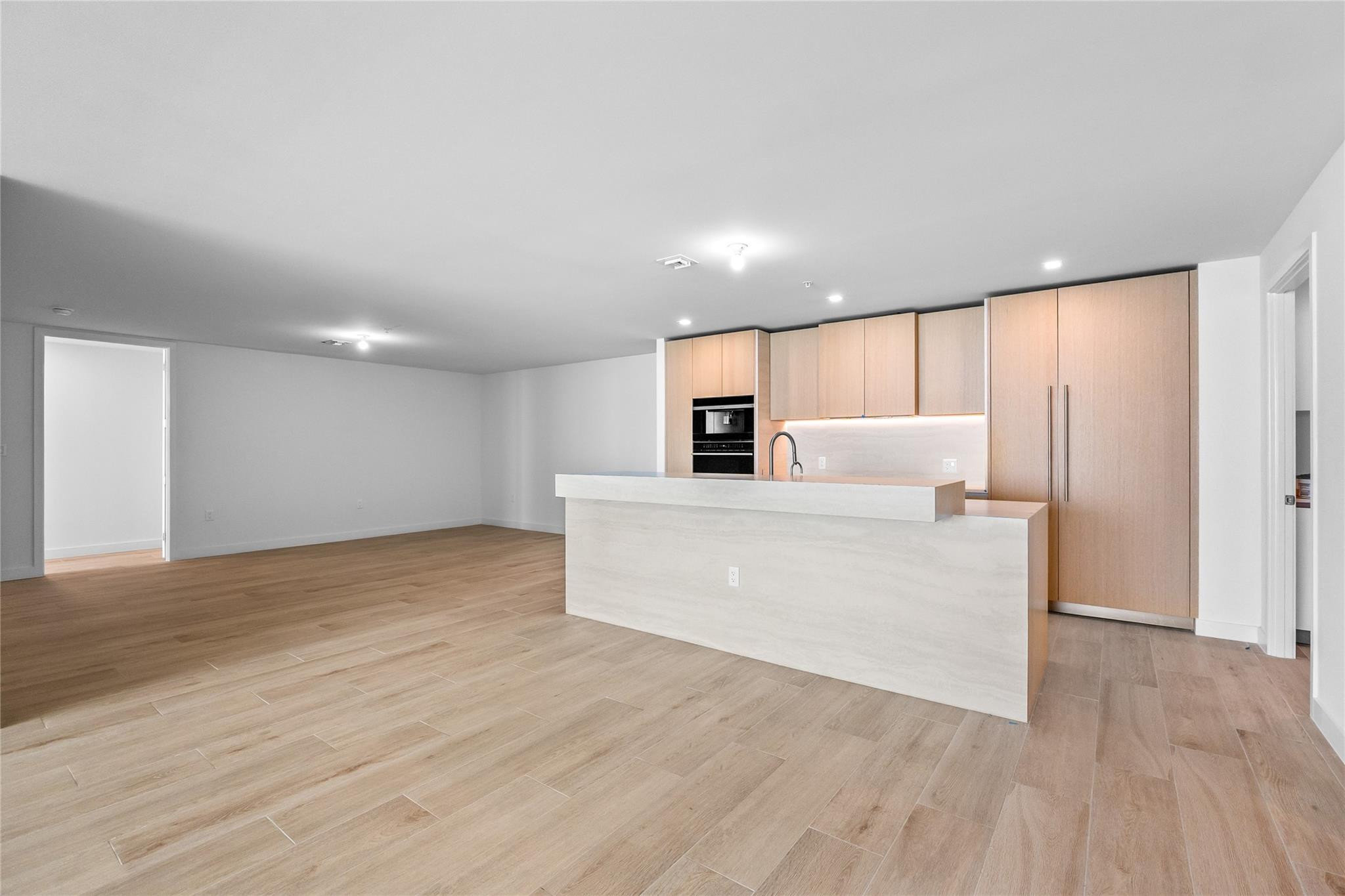 900 N Ocean Blvd. 502