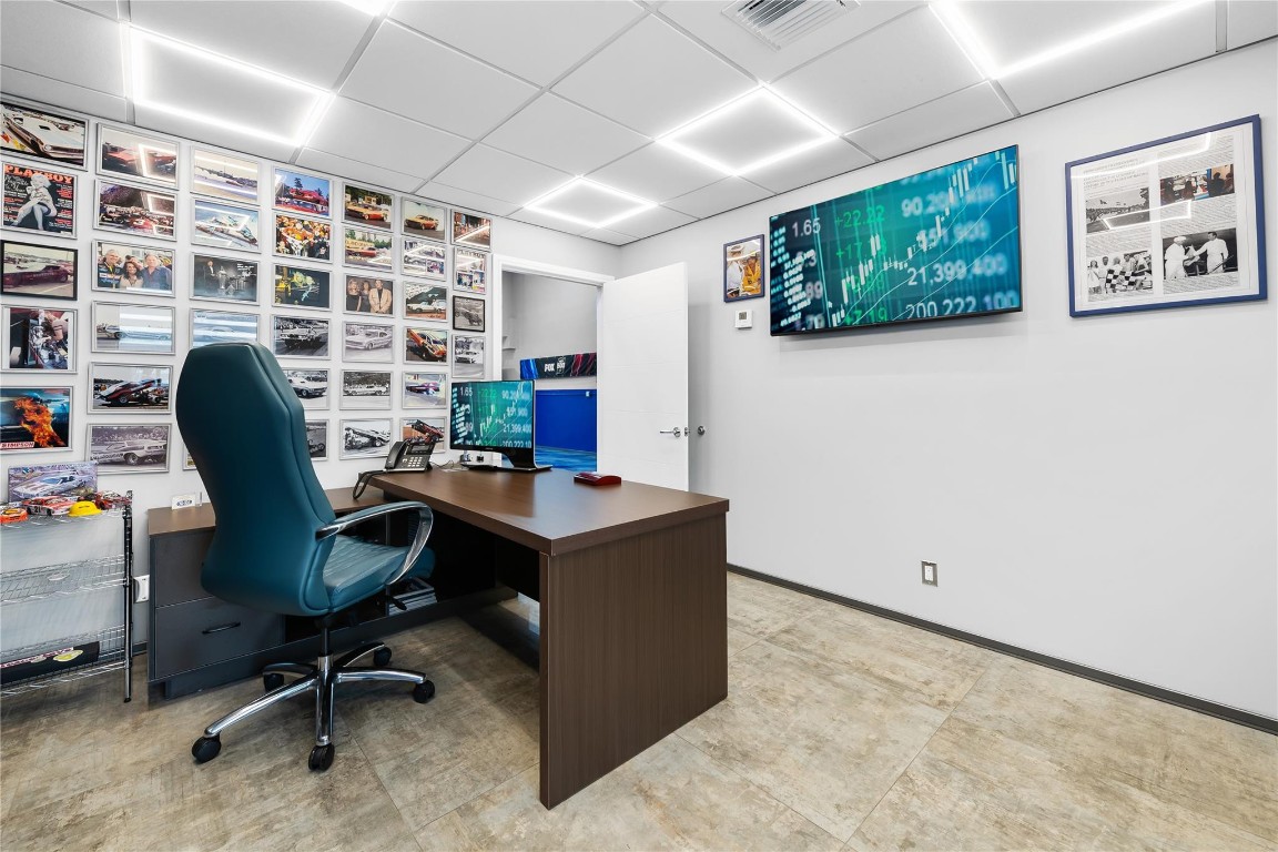 2175 N Andrews Ave 3