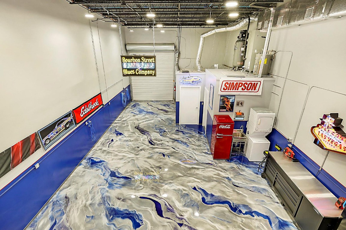 2175 N Andrews Ave 3