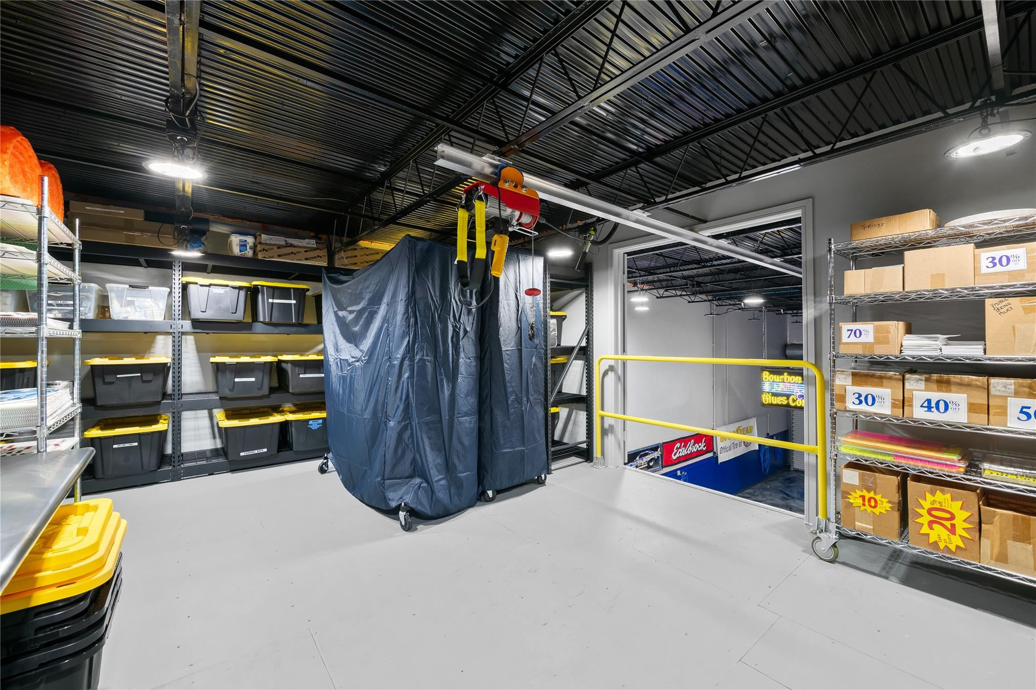 2175 N Andrews Ave 3