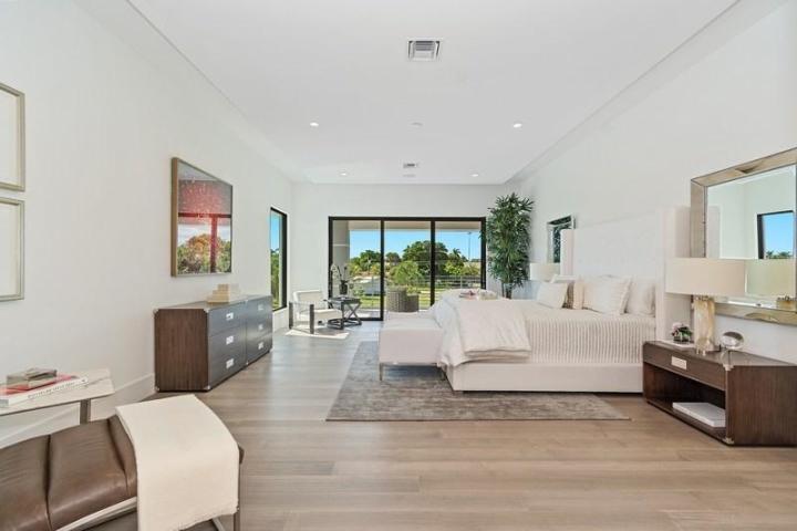 26 Little Harbor Way