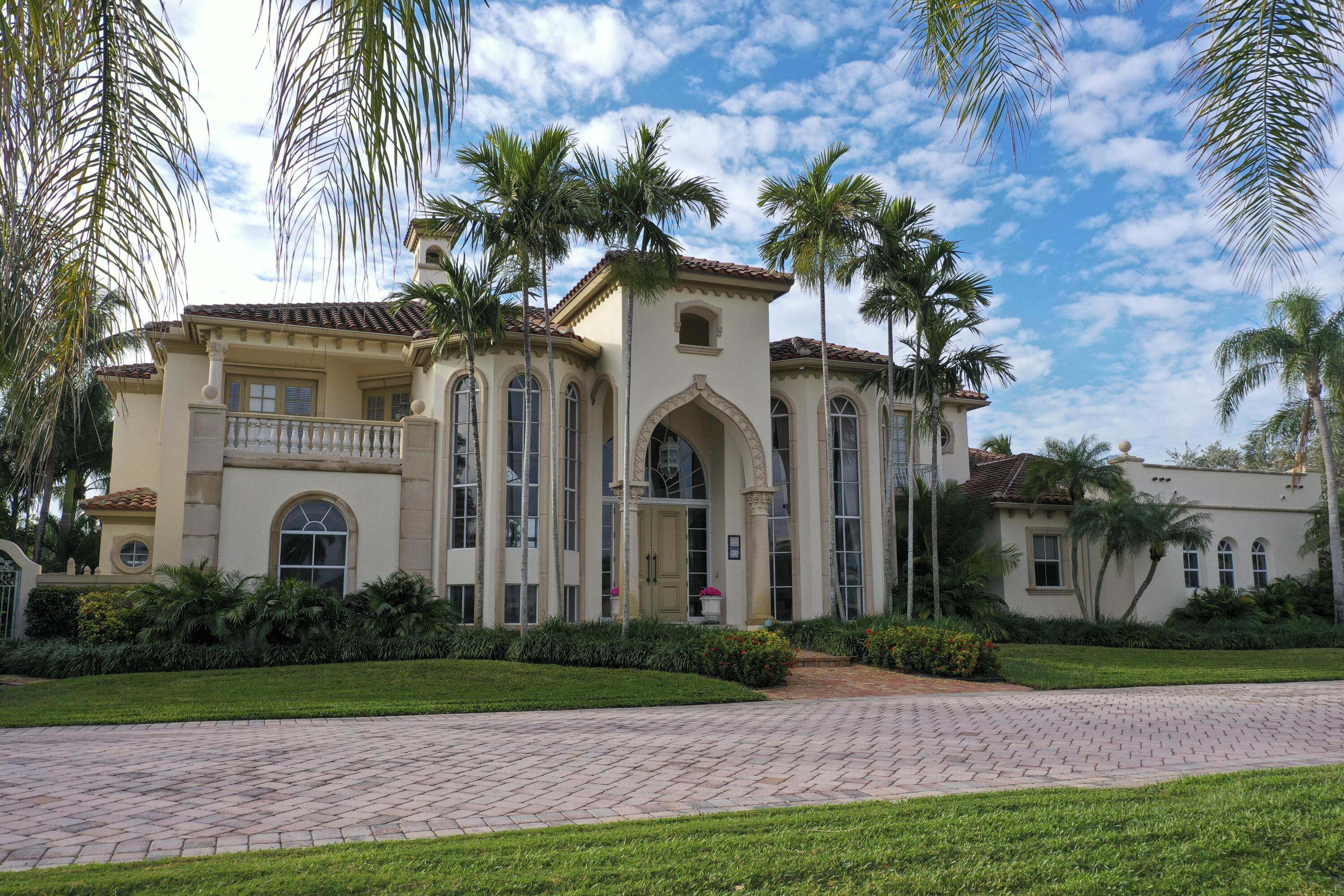890 Lilac Drive
