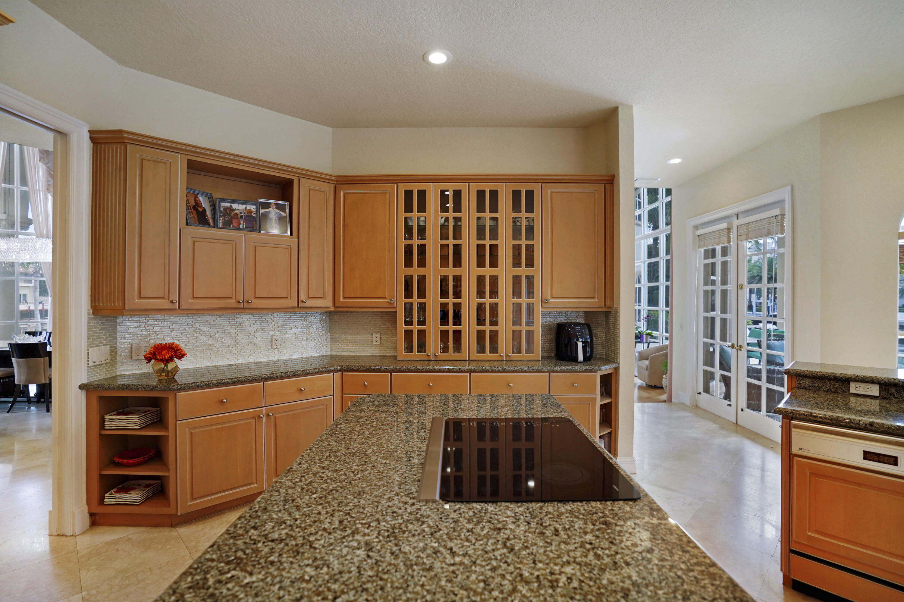 890 Lilac Drive