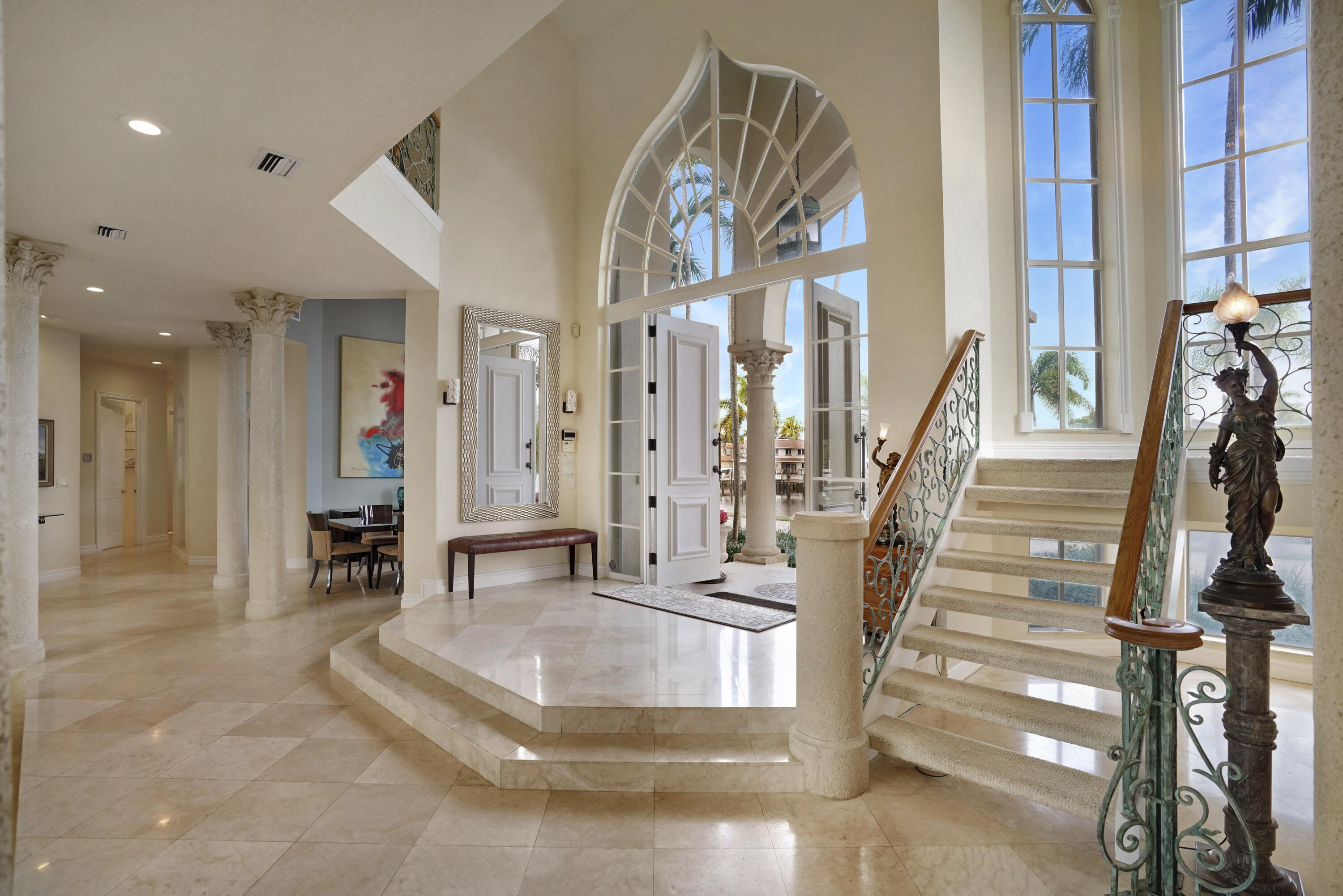 890 Lilac Drive