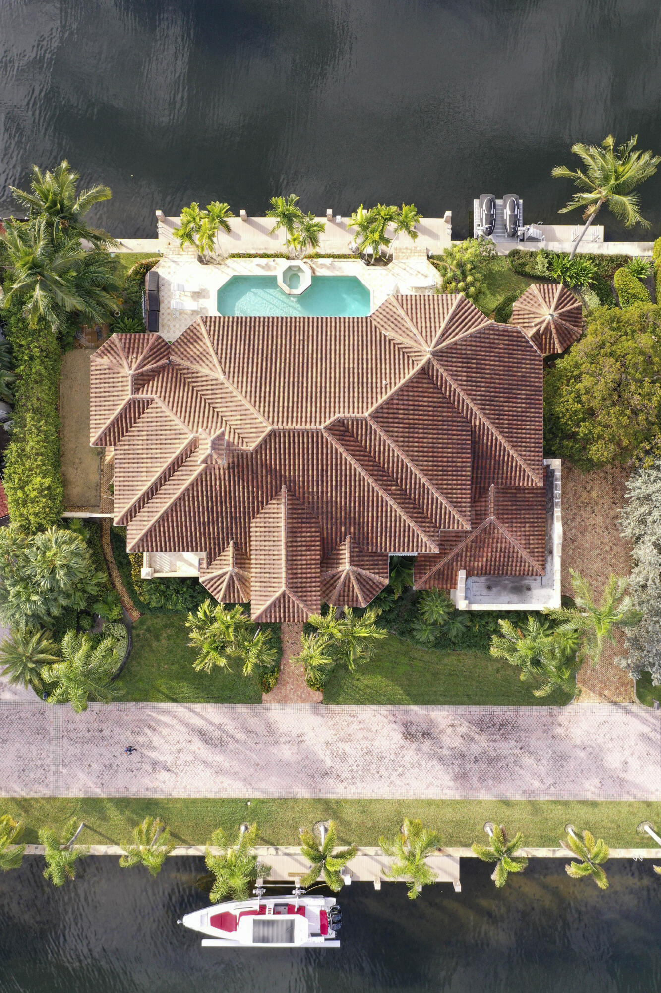 890 Lilac Drive