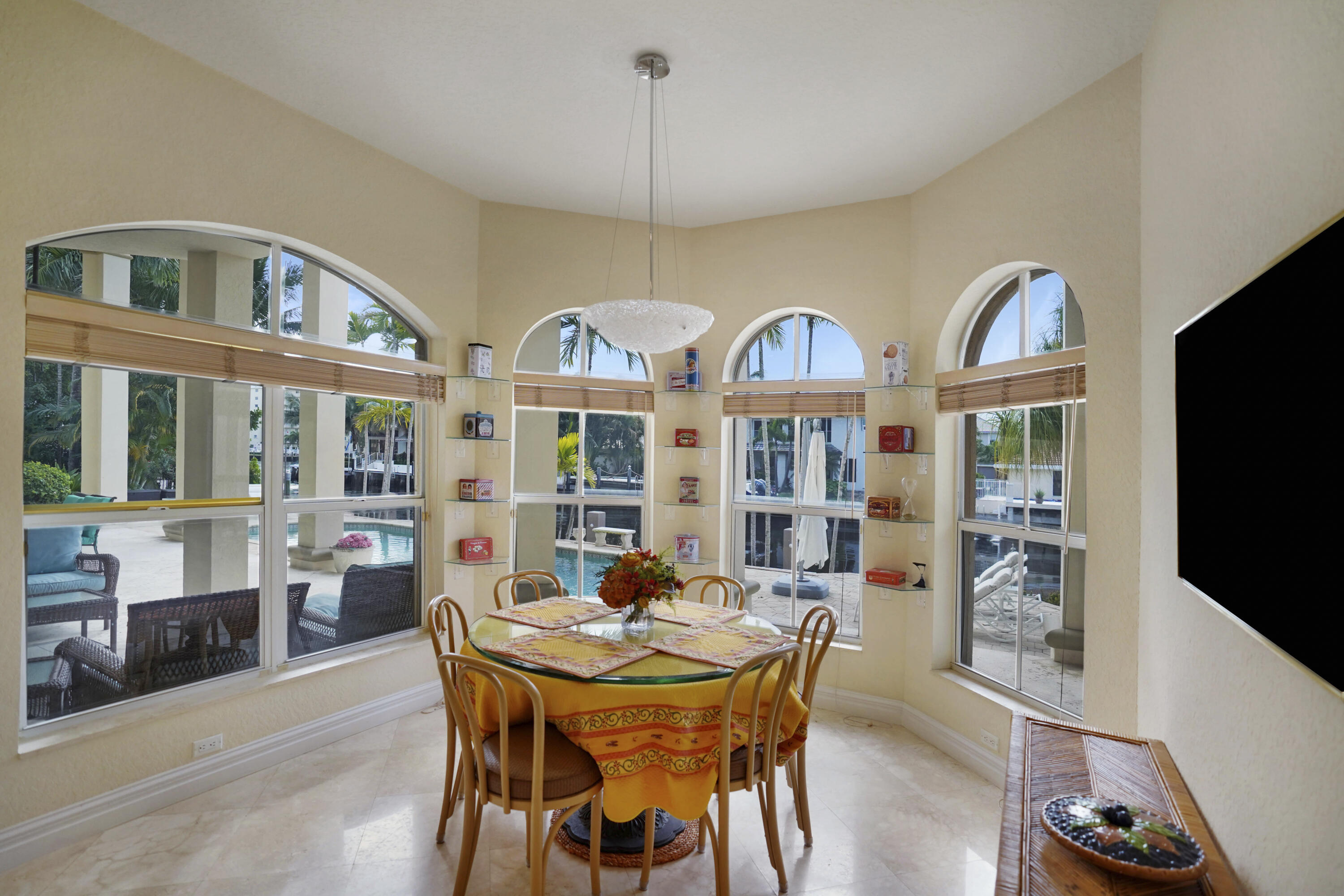 890 Lilac Drive