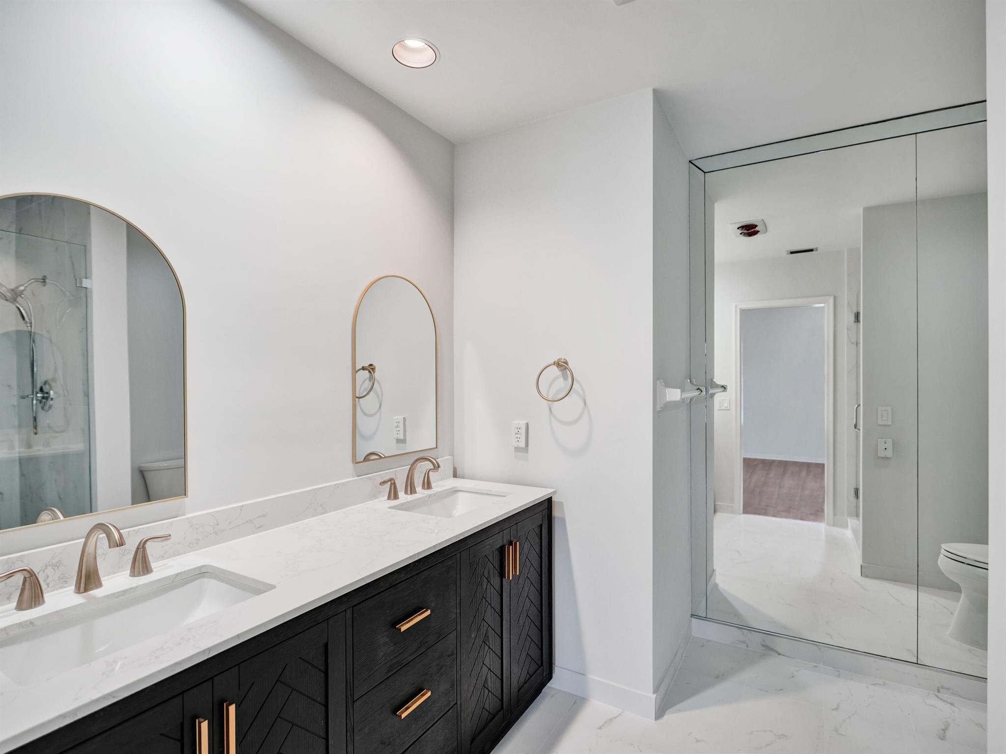 55 Little Harbor Way