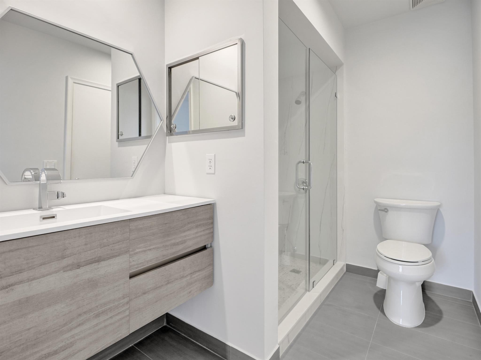 55 Little Harbor Way