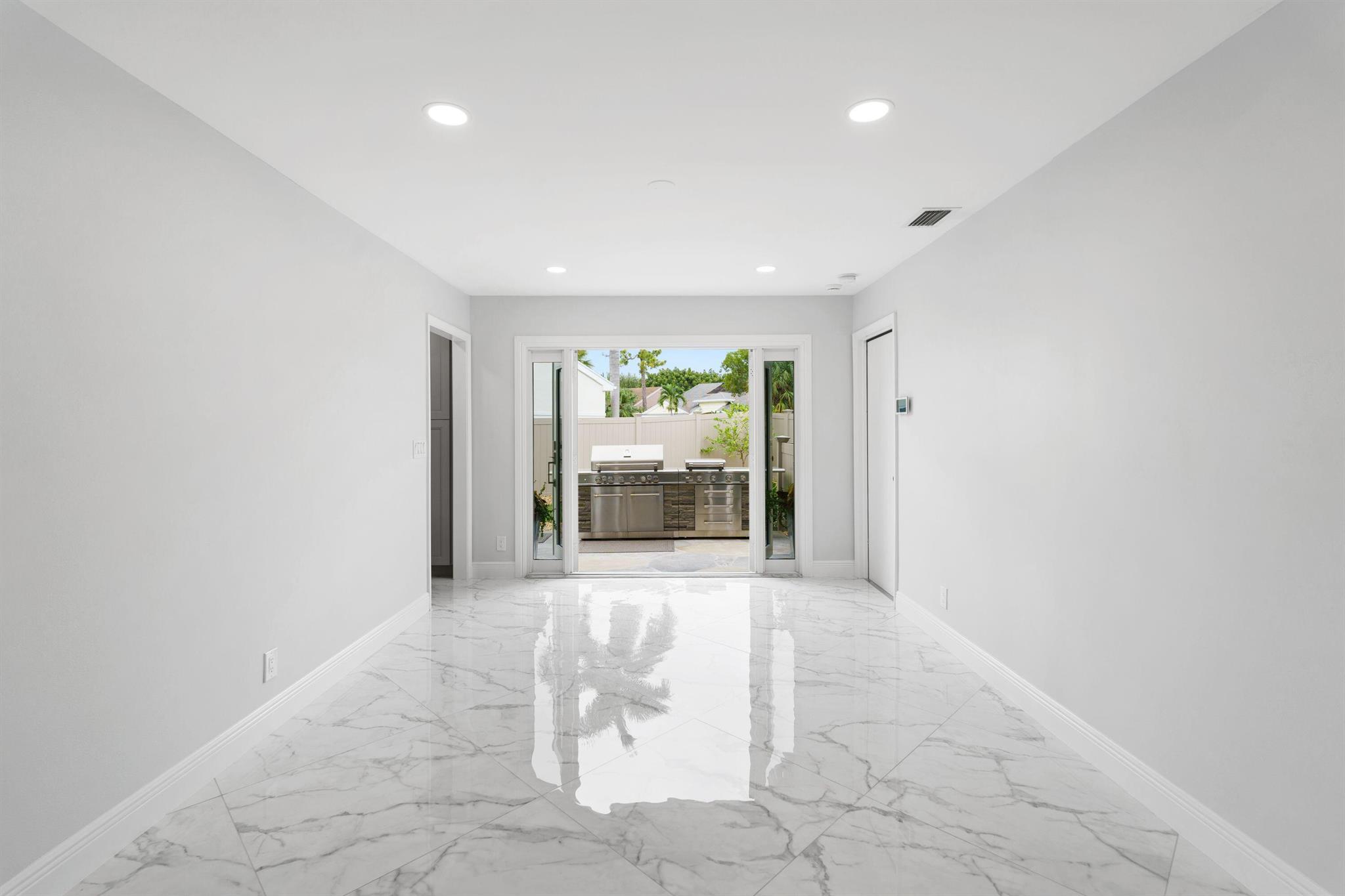 1047 Lake Breeze Drive