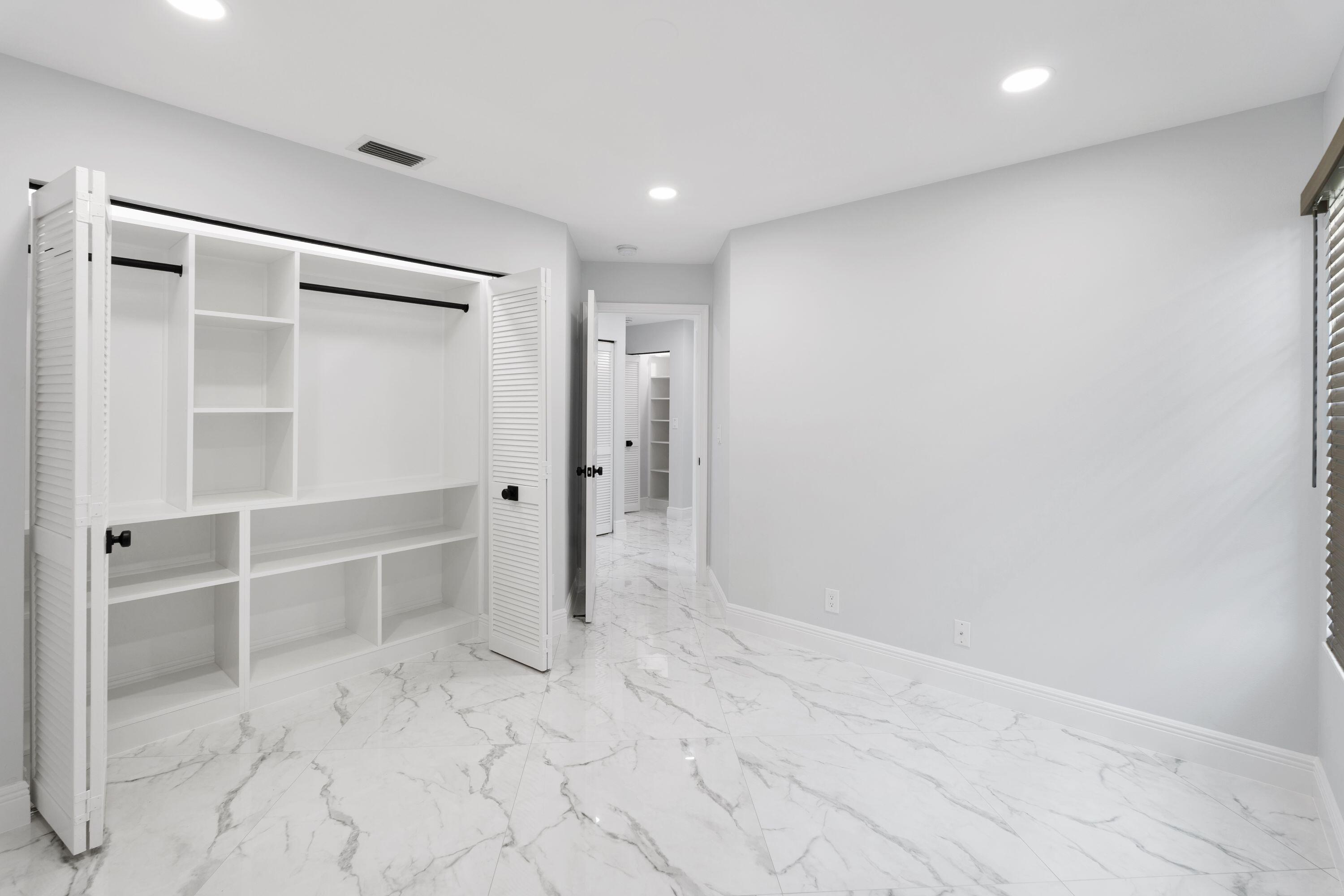 1047 Lake Breeze Drive
