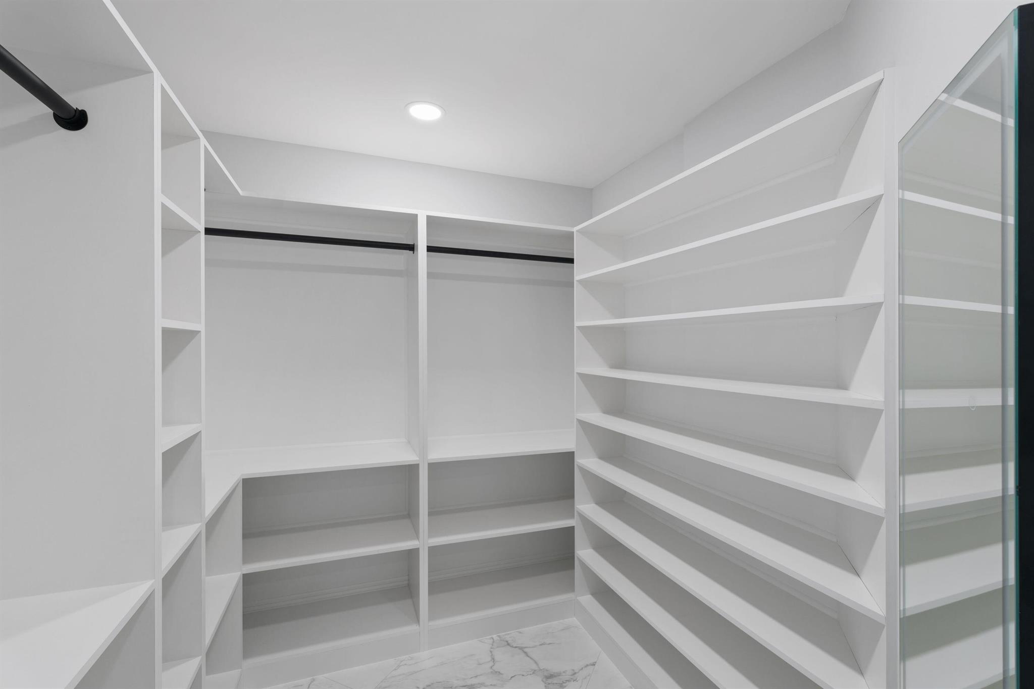 1047 Lake Breeze Drive