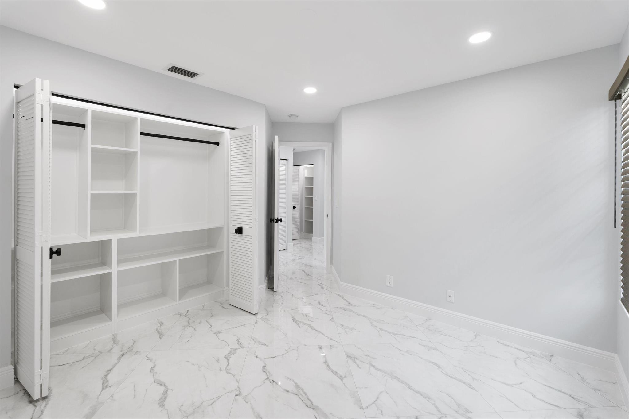 1047 Lake Breeze Drive