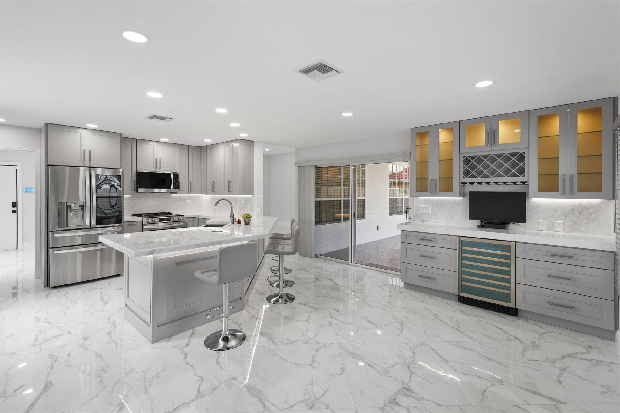 1047 Lake Breeze Drive