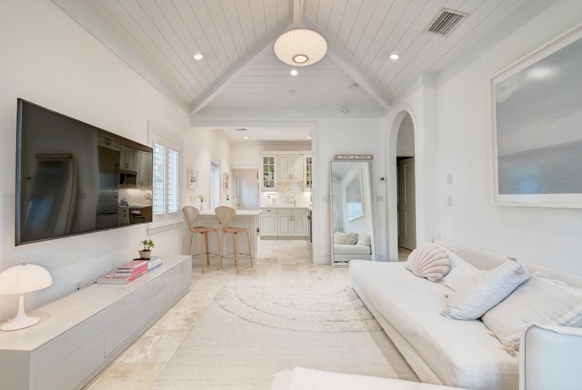 2225 S Ocean Boulevard 12