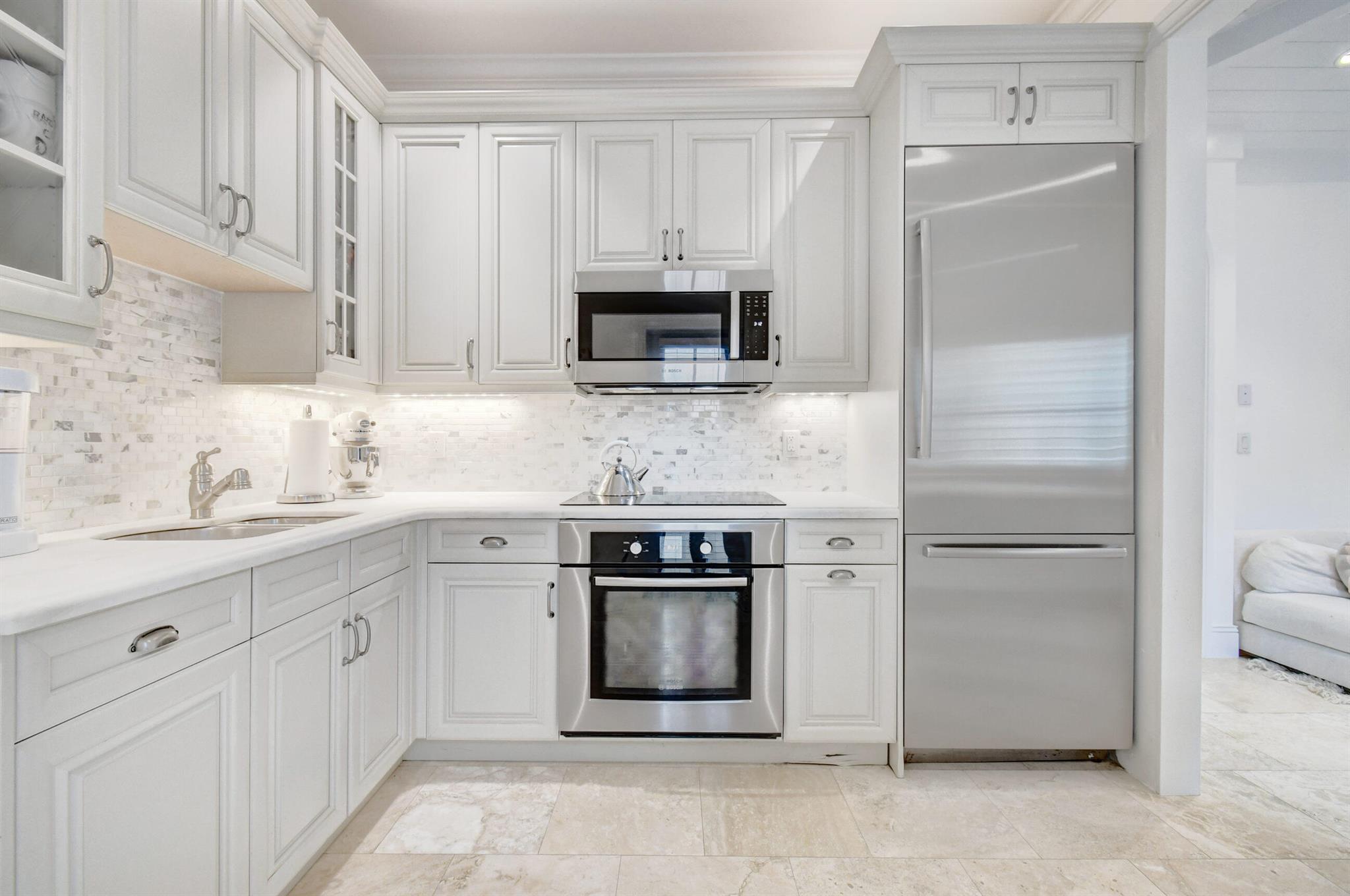 2225 S Ocean Boulevard 12