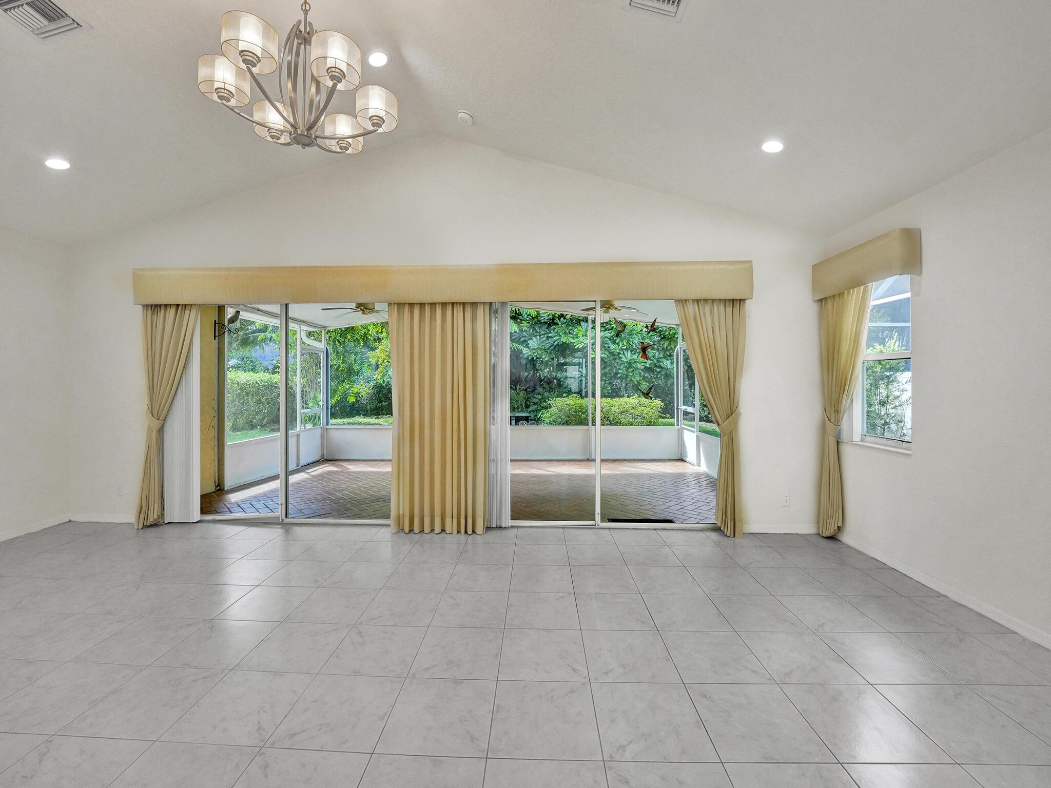 11185 Harbour Springs Circle