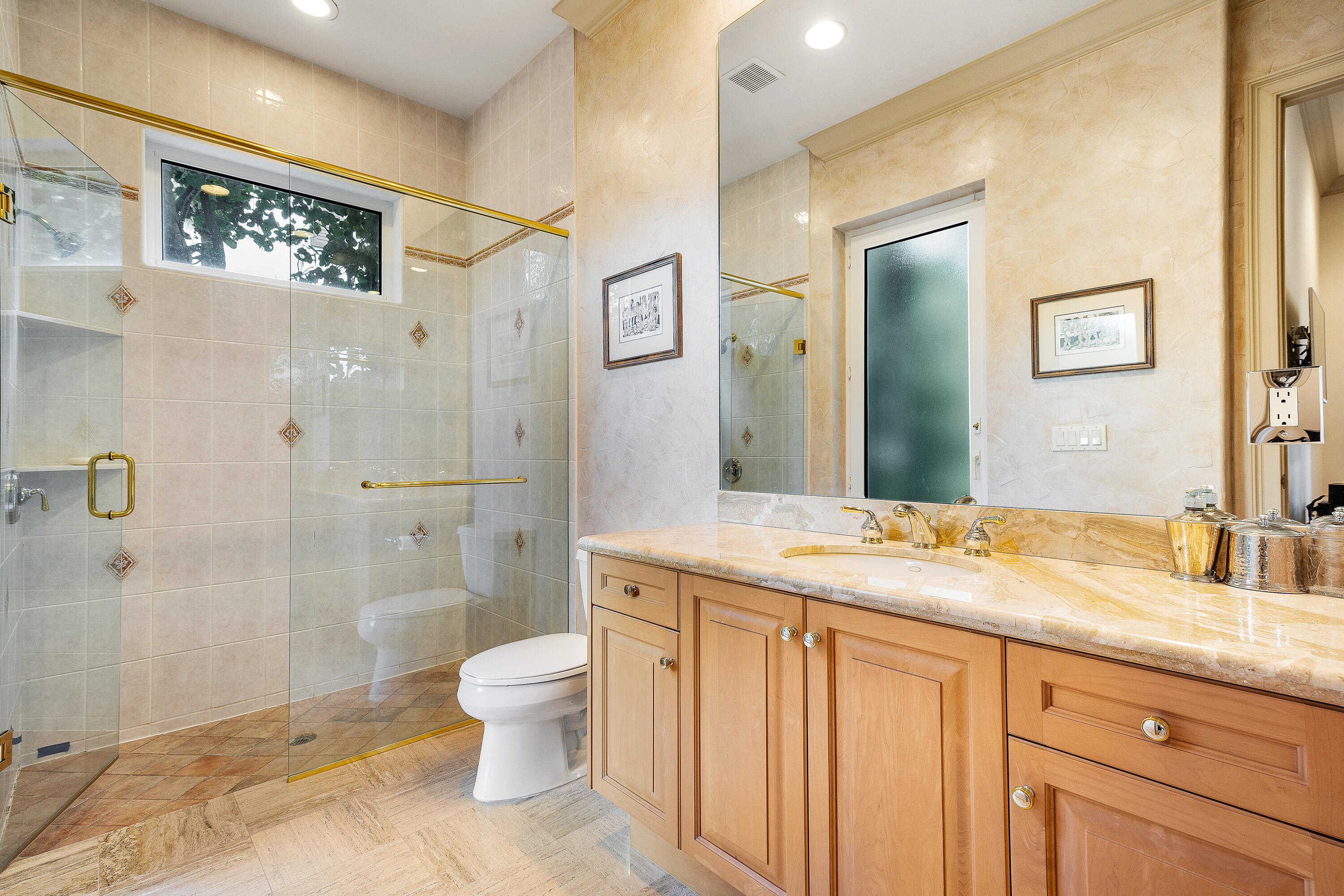 6373 N Ocean Boulevard