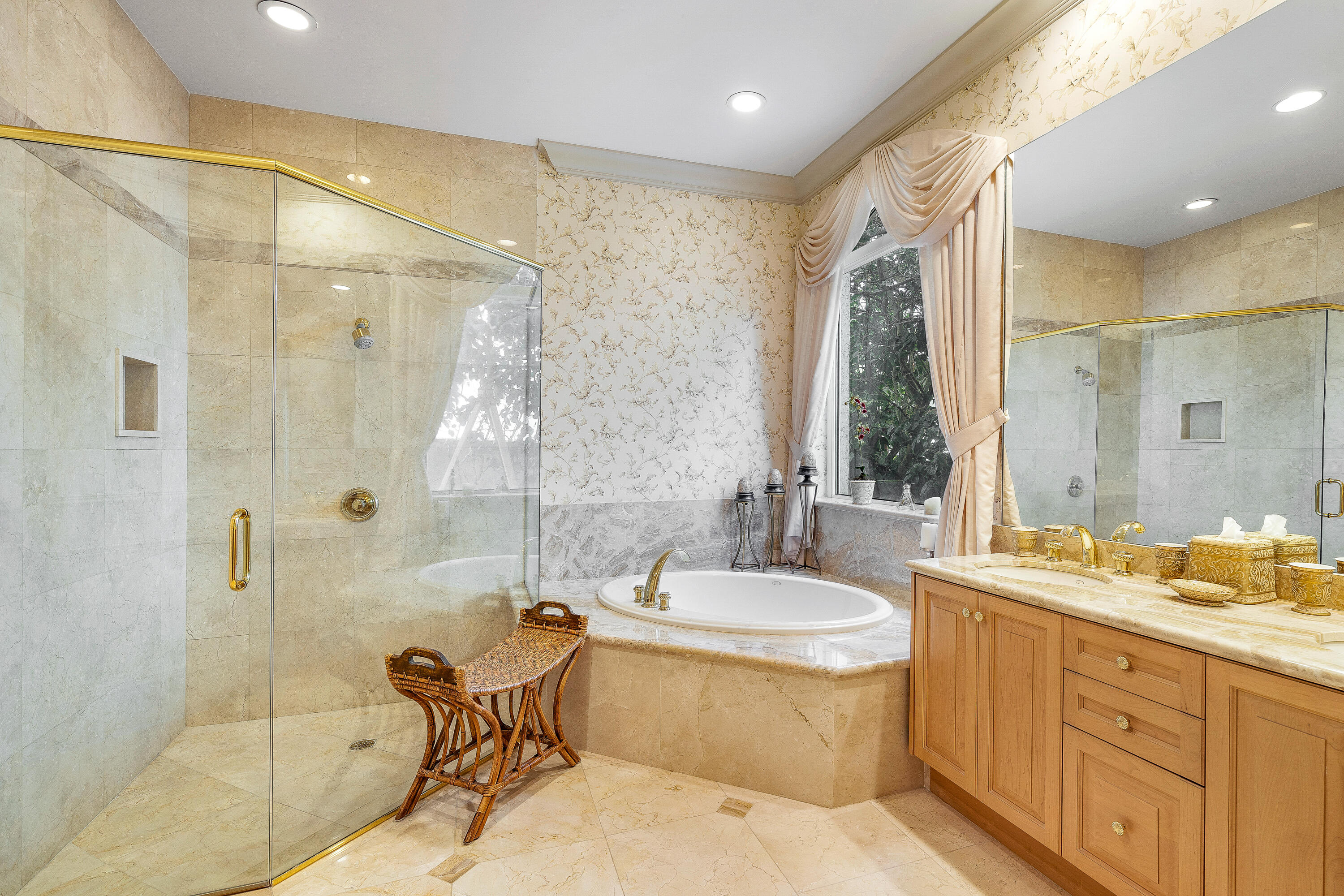 6373 N Ocean Boulevard