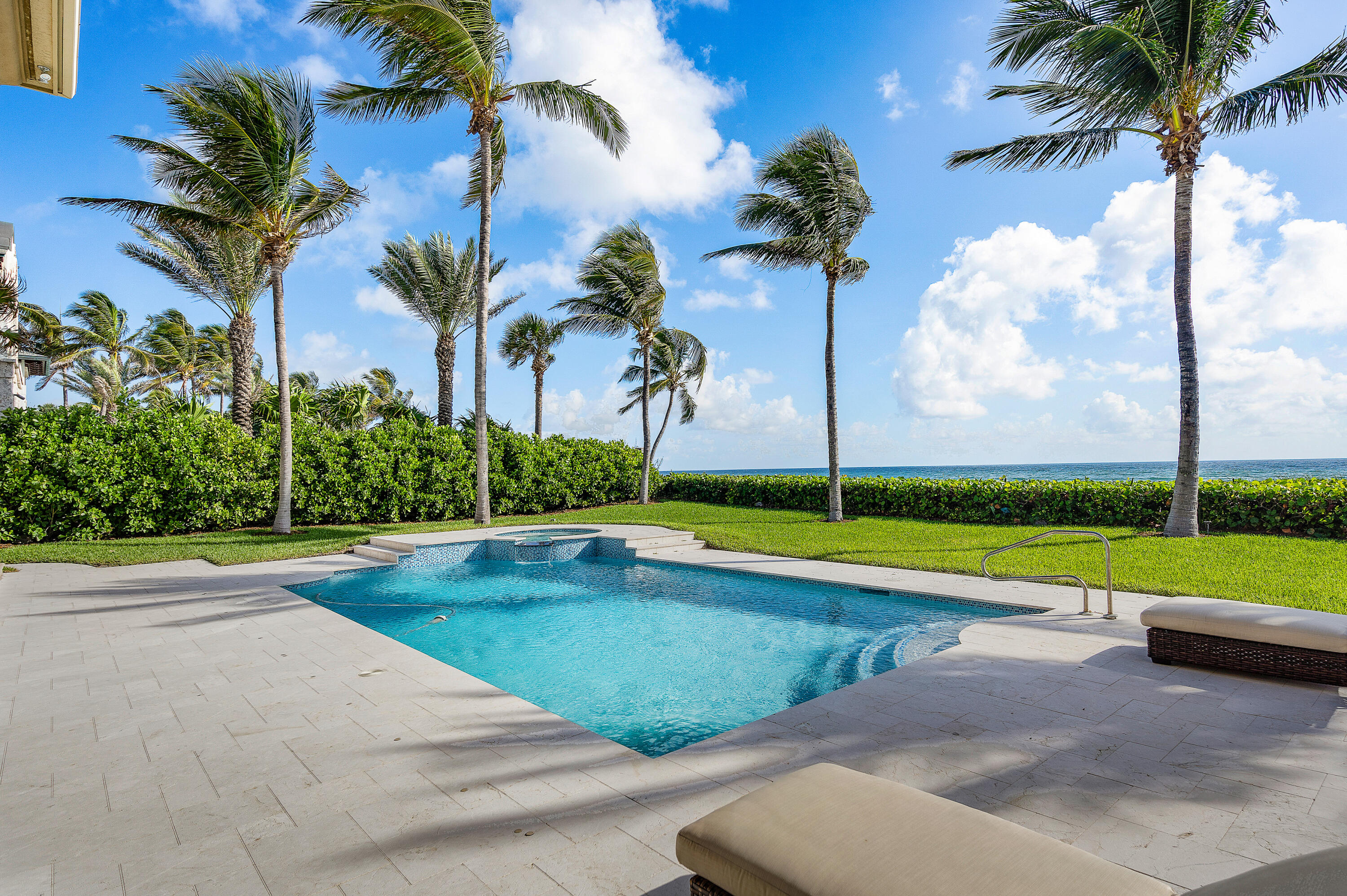 6373 N Ocean Boulevard