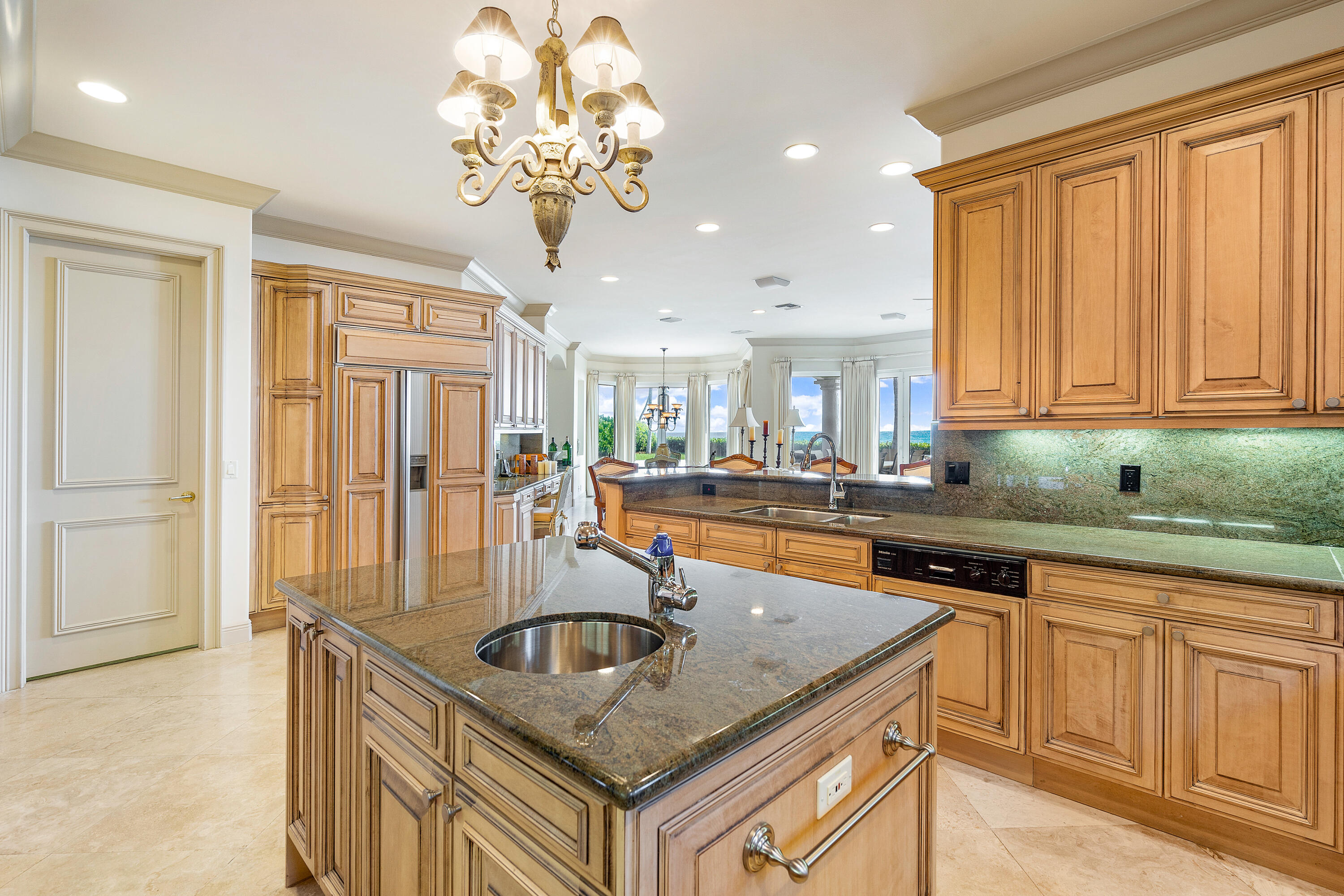 6373 N Ocean Boulevard