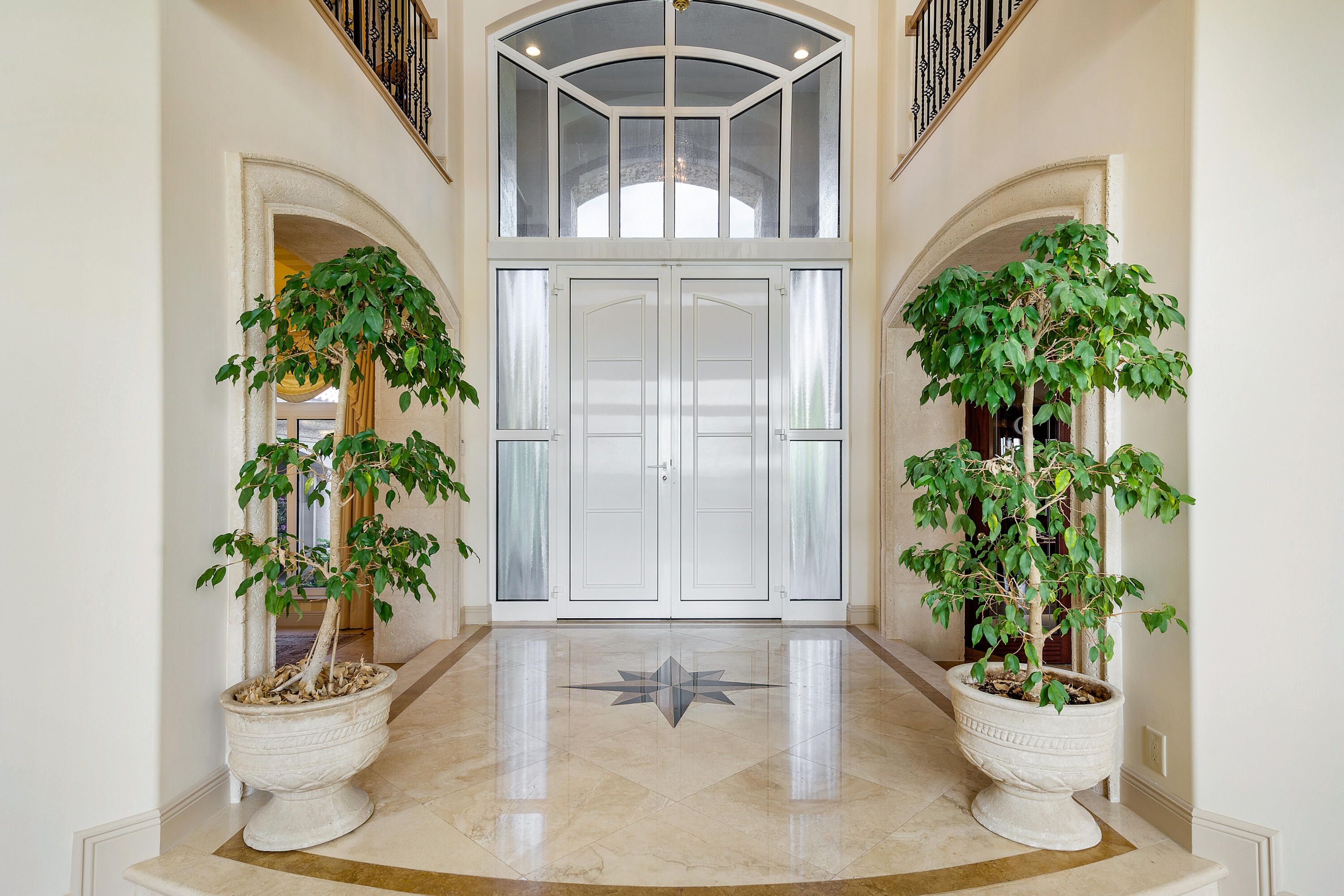 6373 N Ocean Boulevard