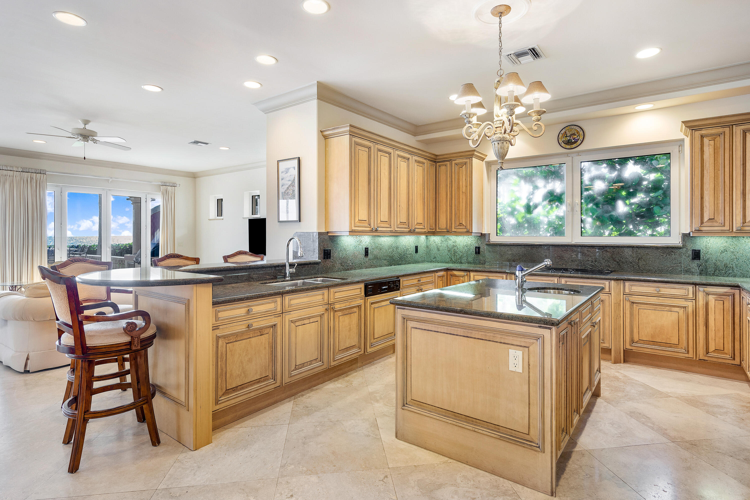 6373 N Ocean Boulevard