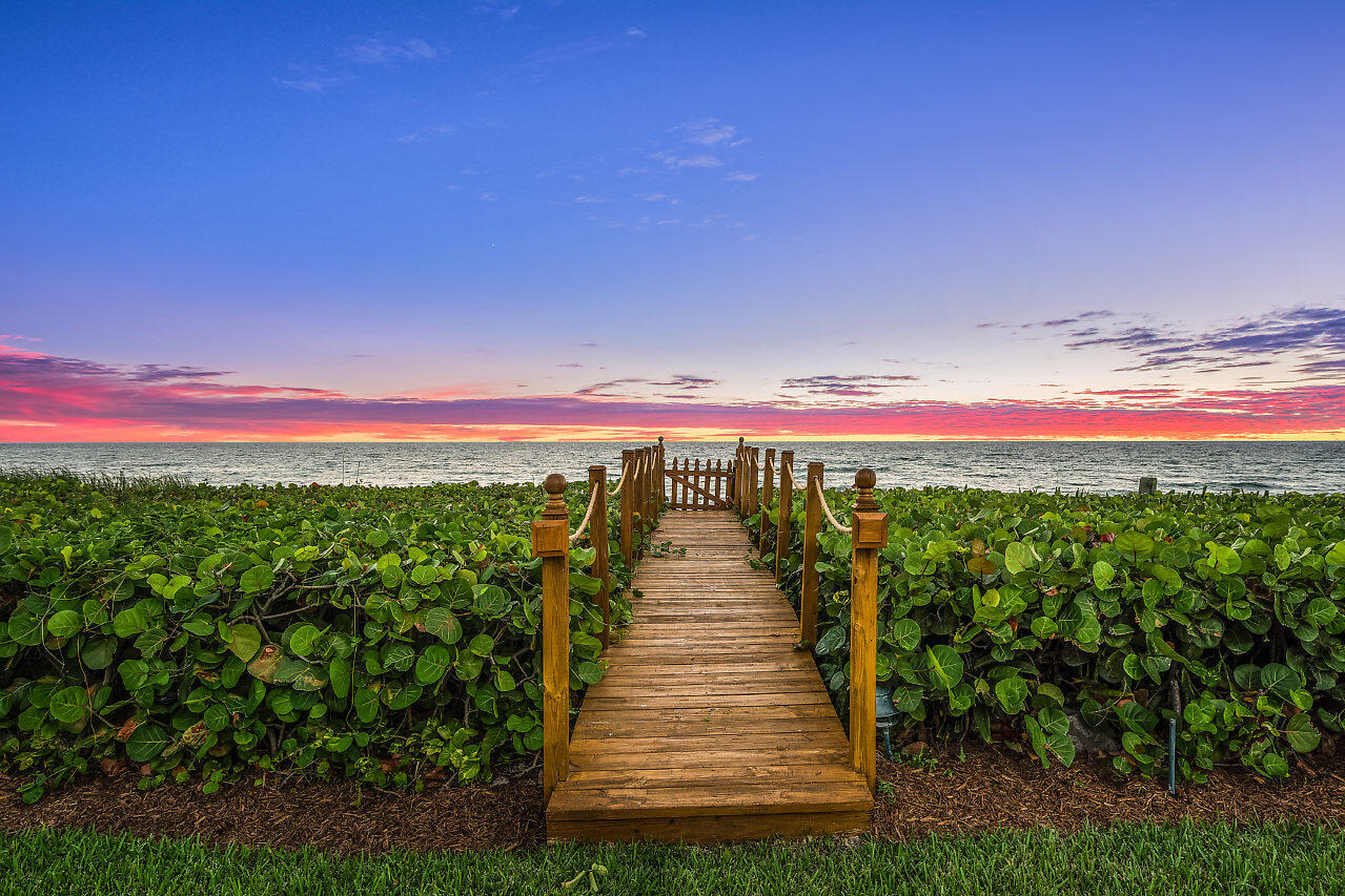 6373 N Ocean Boulevard