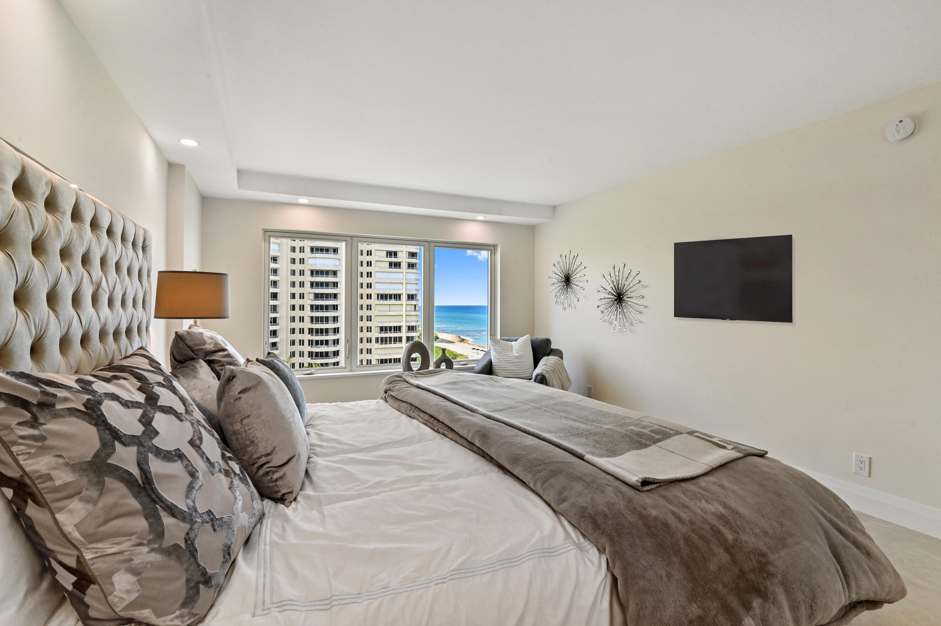 600 S Ocean Boulevard 708