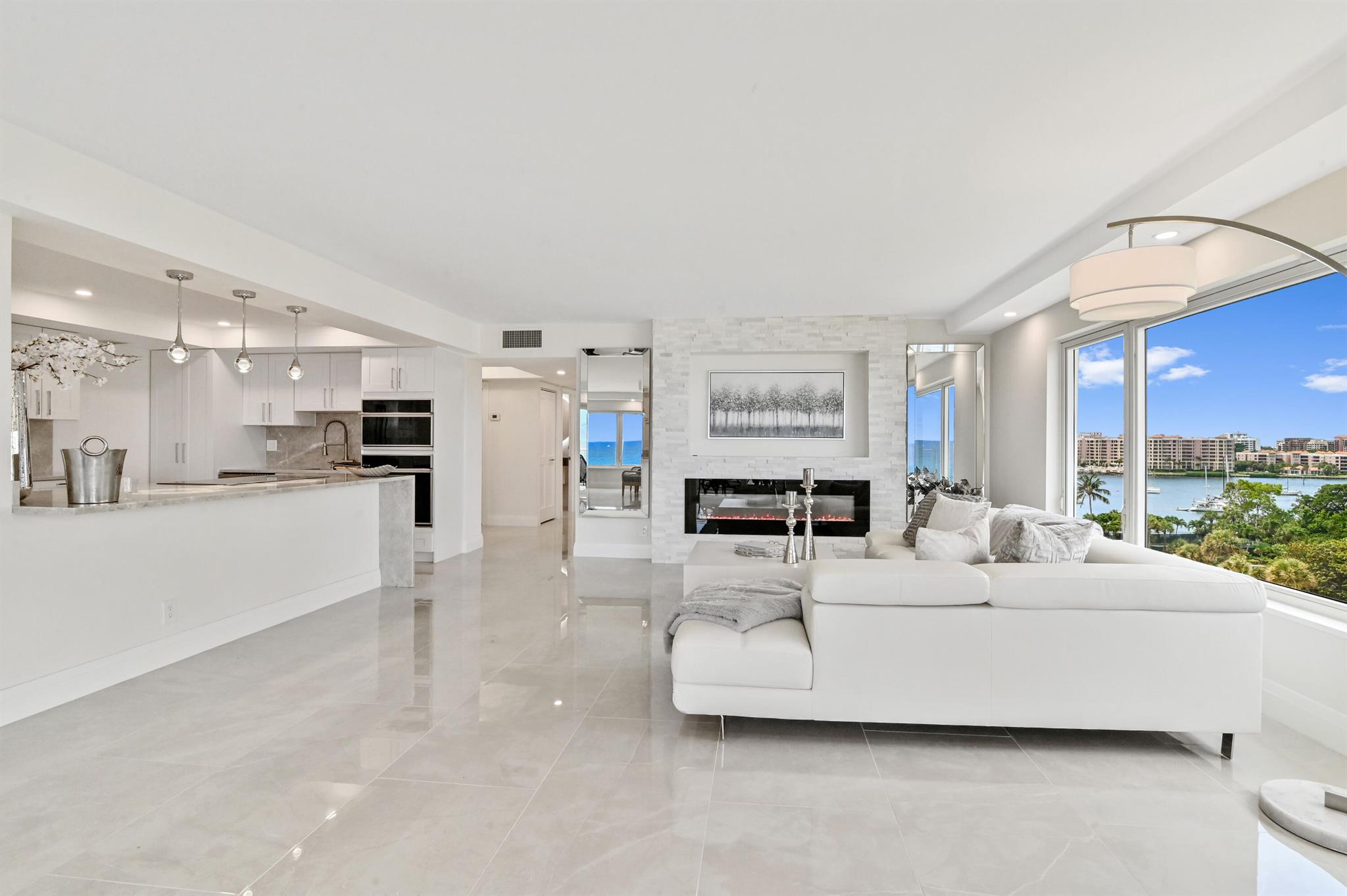 600 S Ocean Boulevard 708