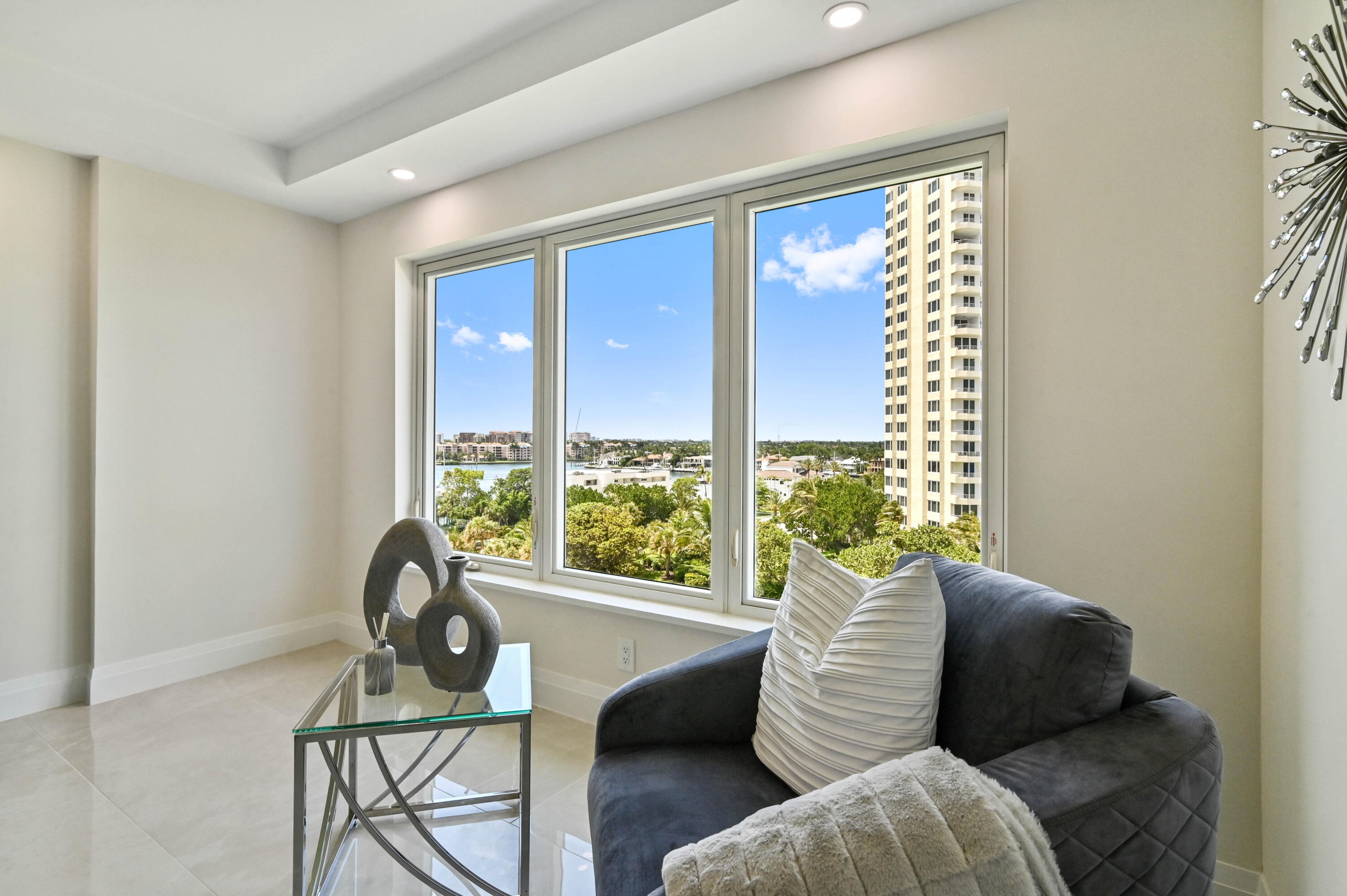 600 S Ocean Boulevard 708