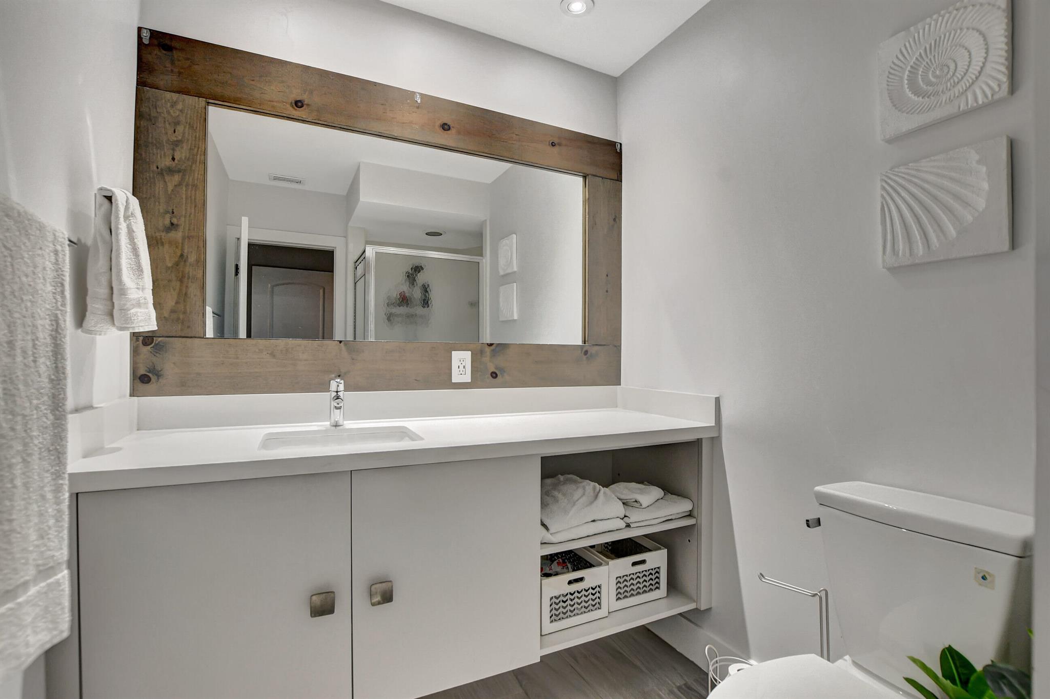 1107 SW 2nd Street SW