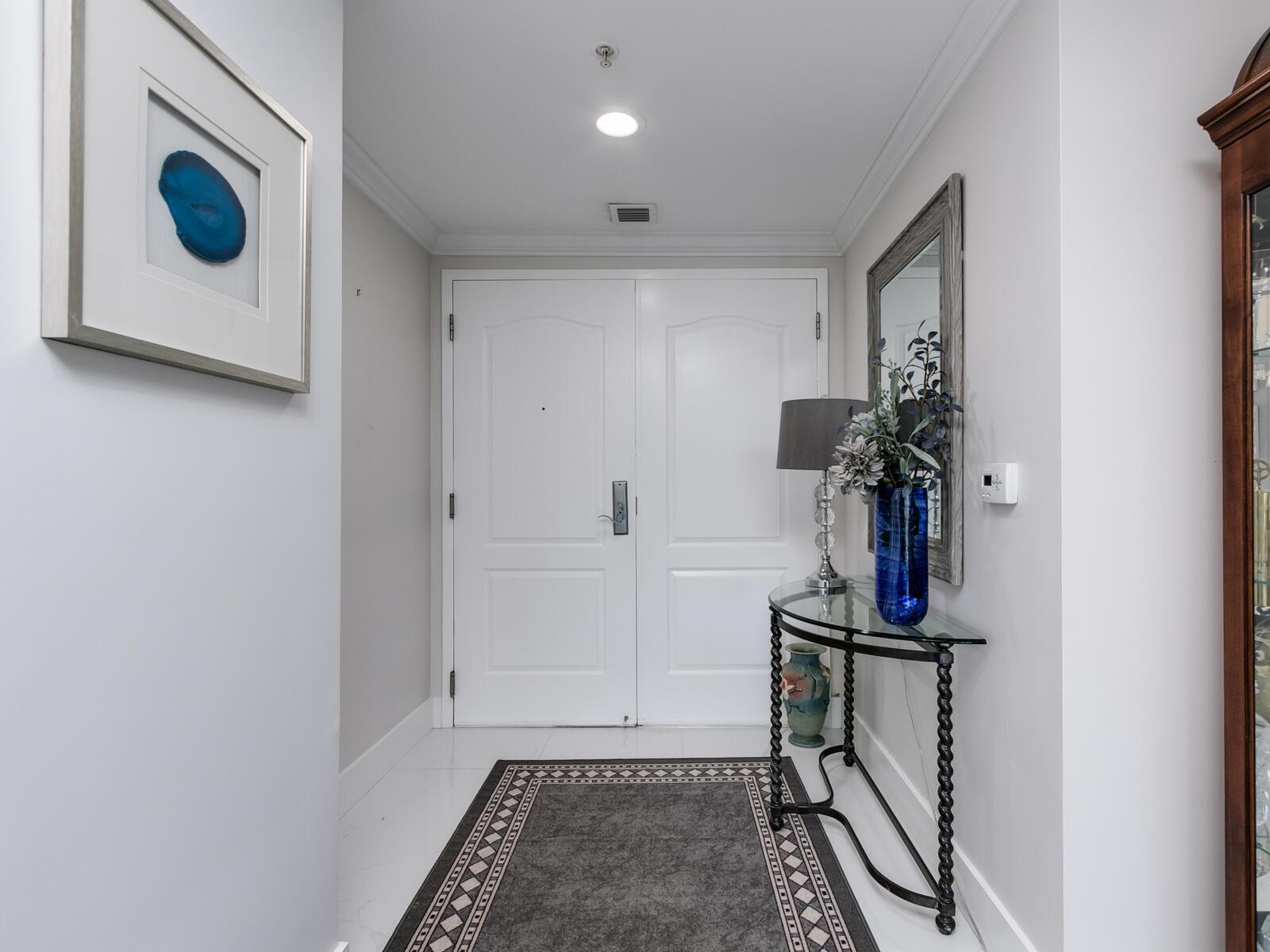 191 S Ocean Drive 315