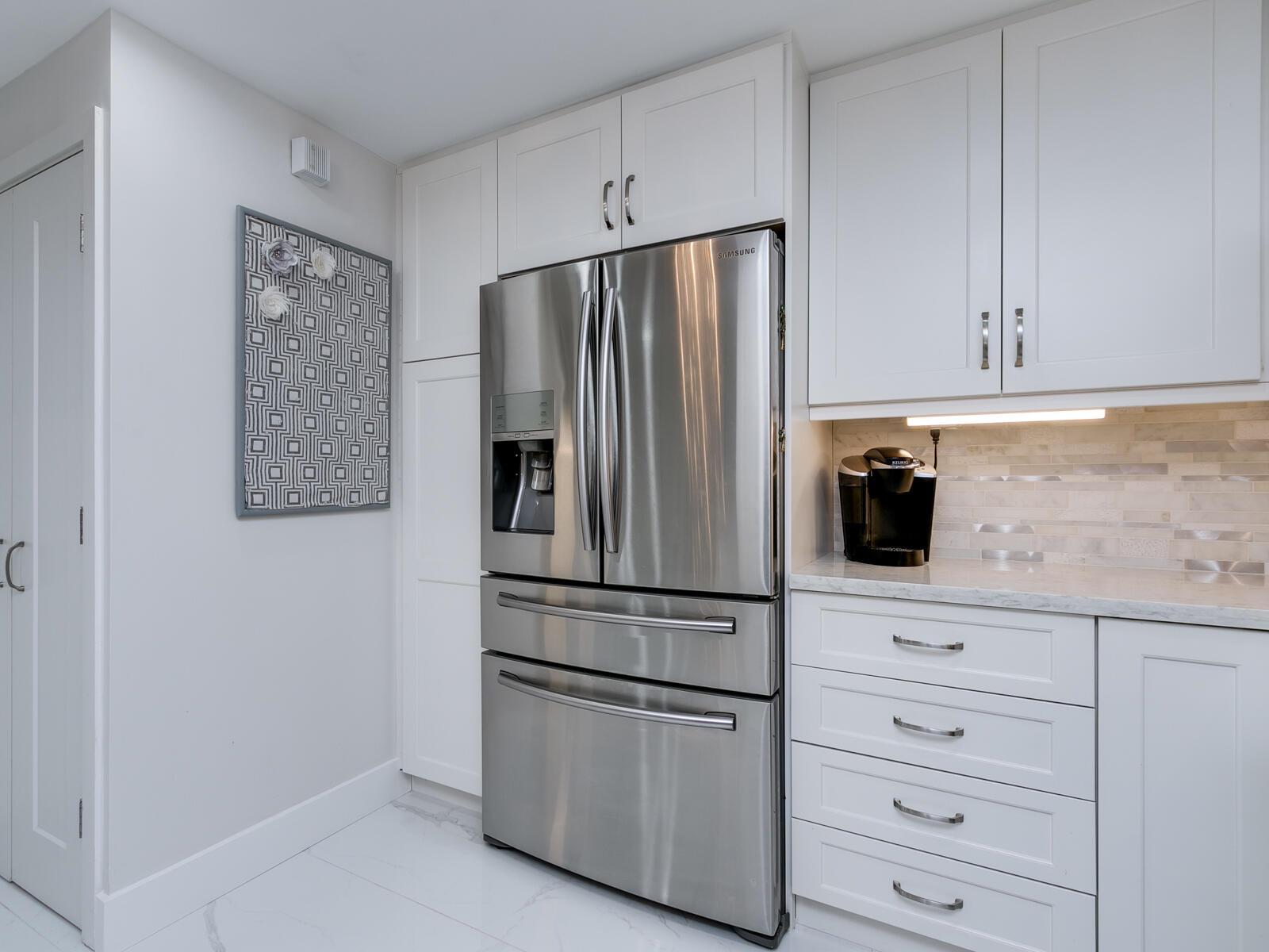 191 S Ocean Drive 315