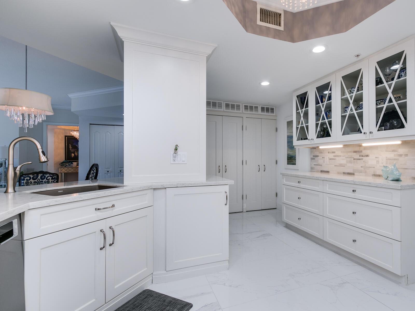 191 S Ocean Drive 315