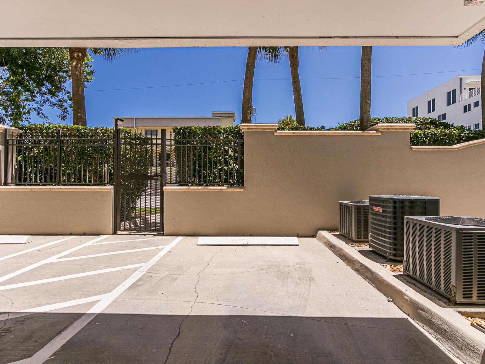 191 S Ocean Drive 315