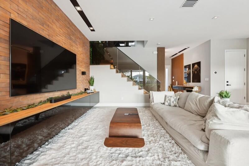 17297 Sea Blossom Way