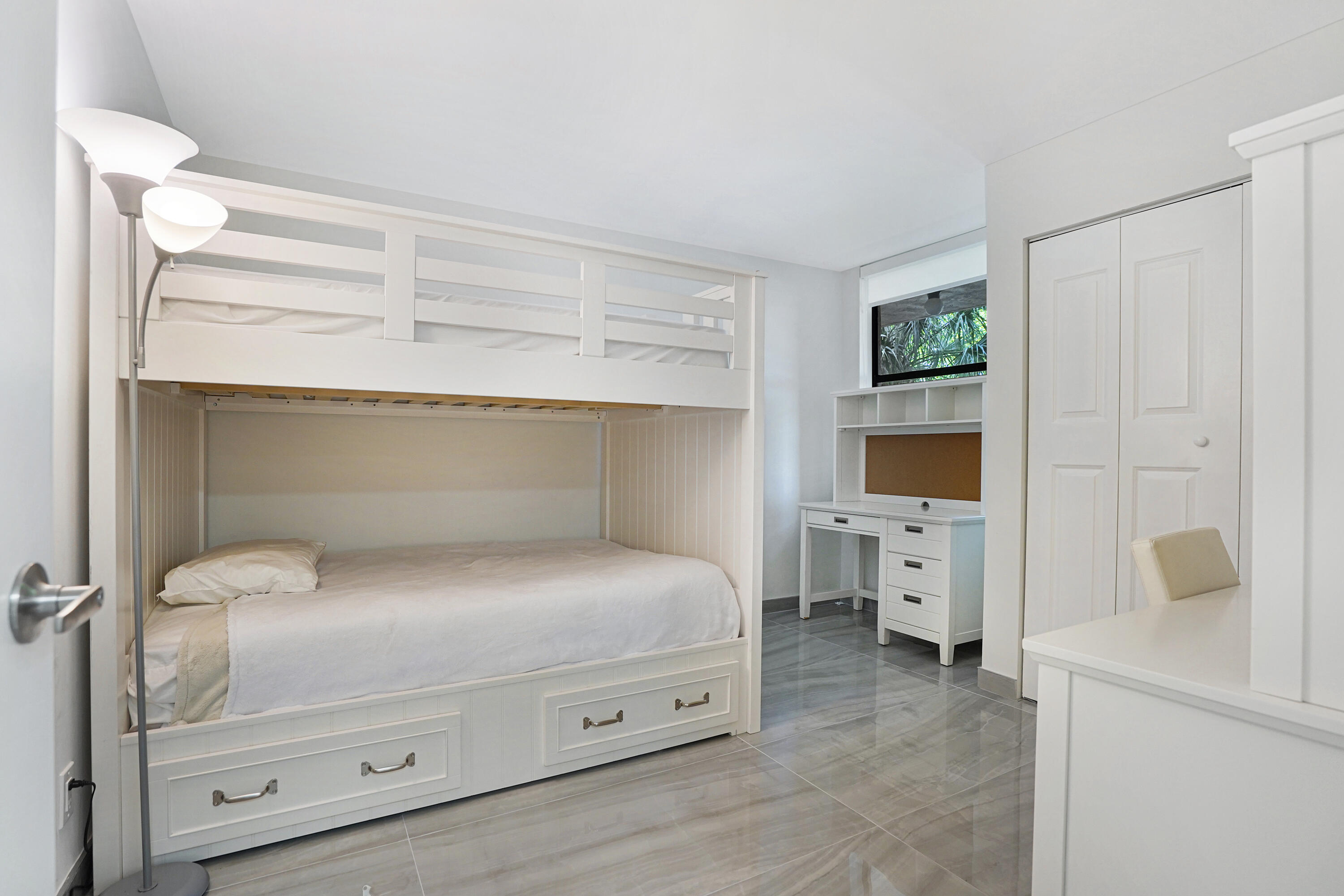 450 Egret Circle 9303