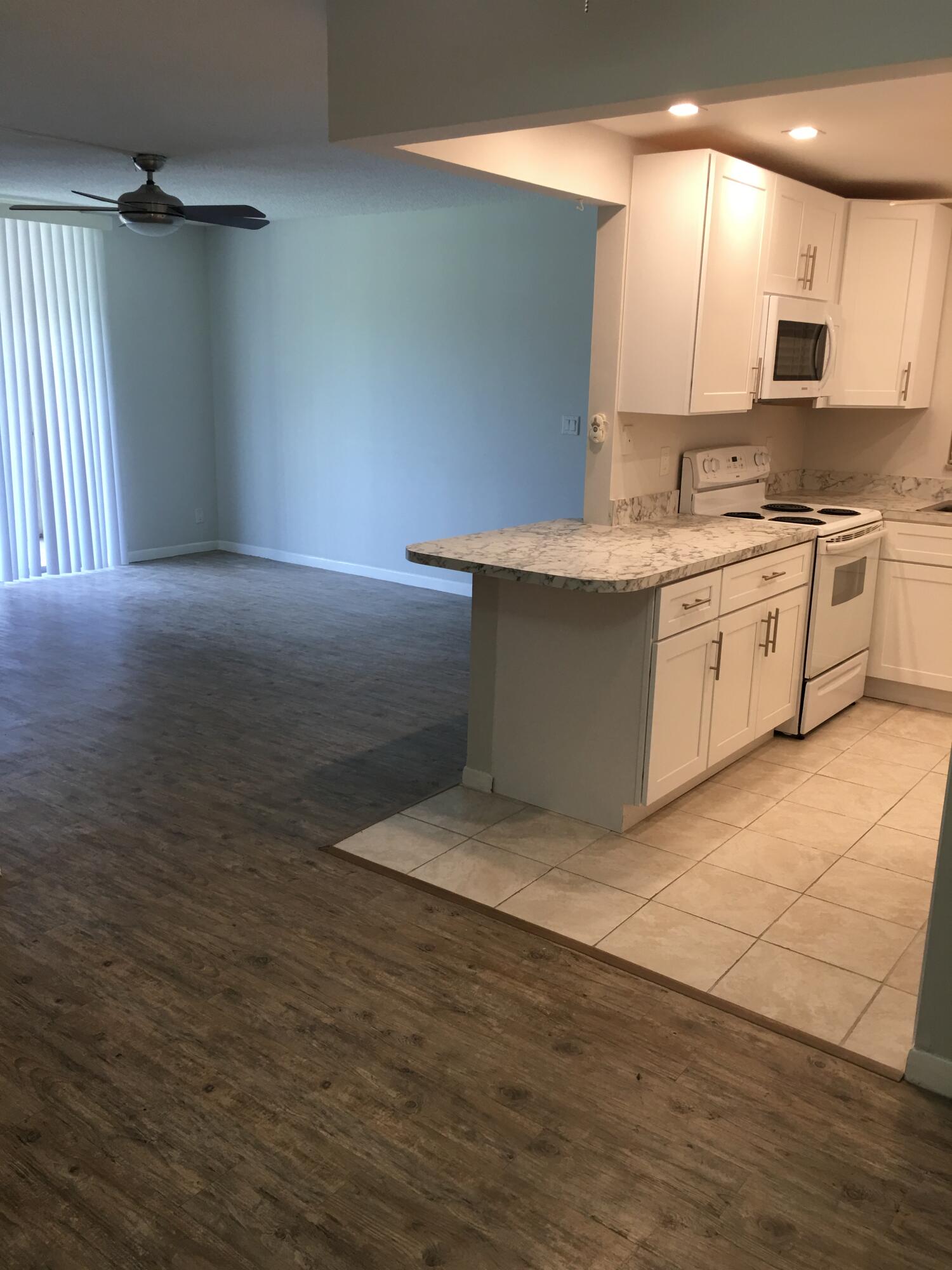 1271 NW 13th Street 357e